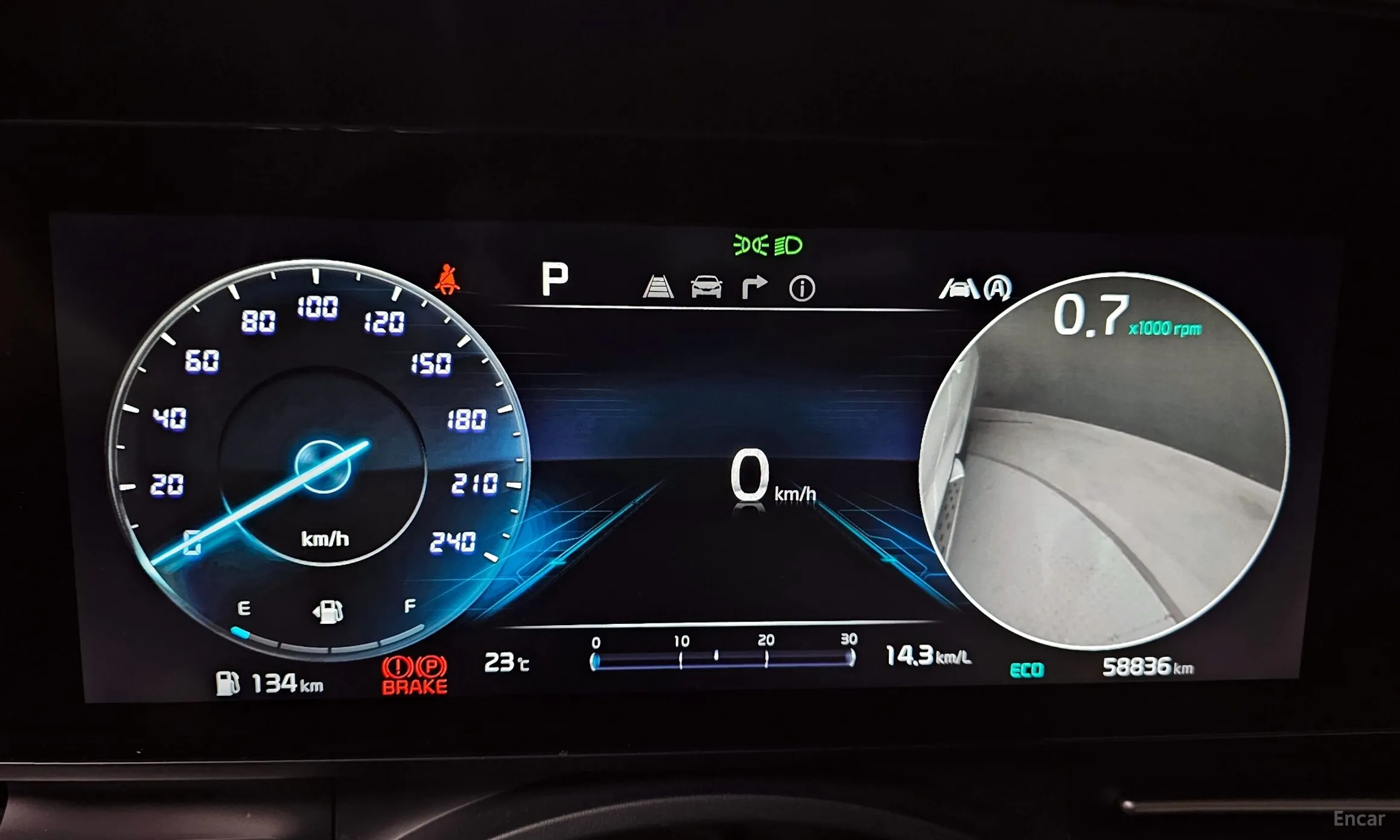 Kia Carnival Gen 4 превью 8