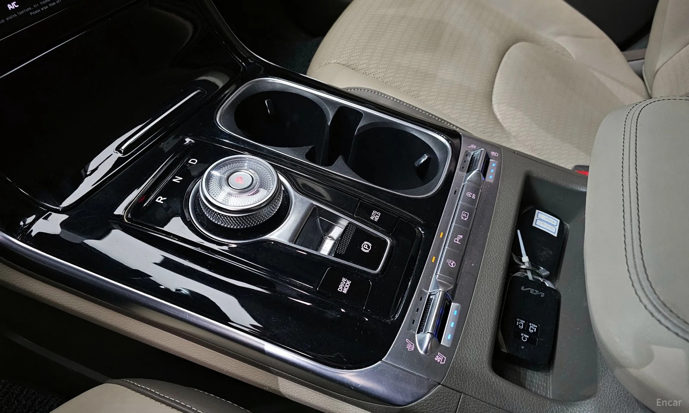 Kia Carnival Gen 4 превью 9