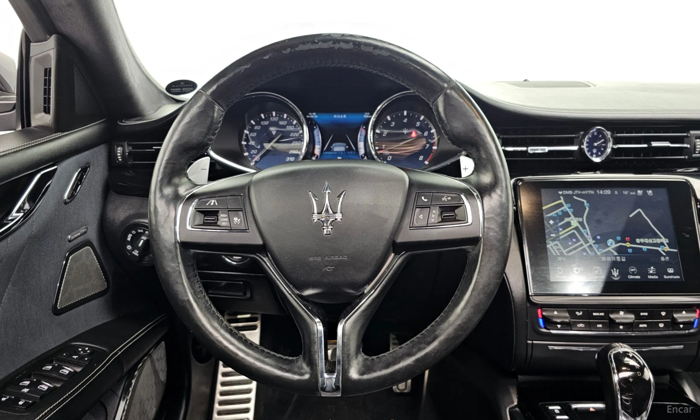 Maserati Quattroporte превью 13