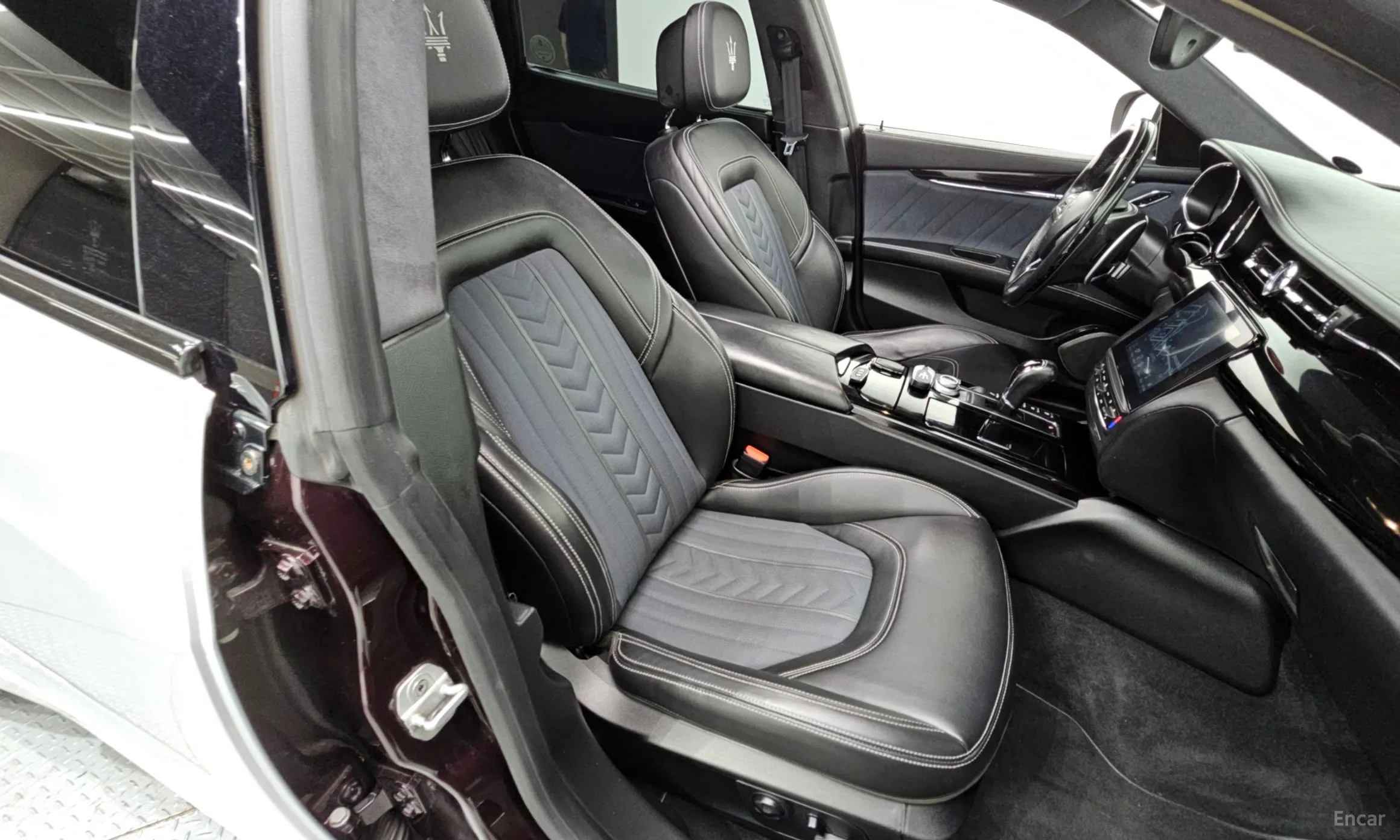 Maserati Quattroporte превью 18