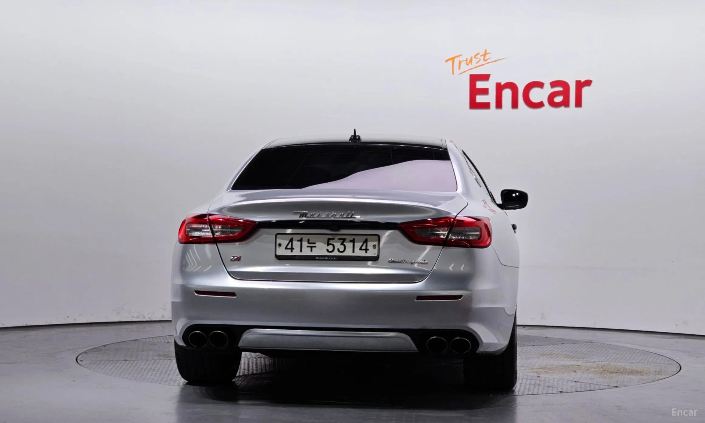 Maserati Quattroporte превью 4