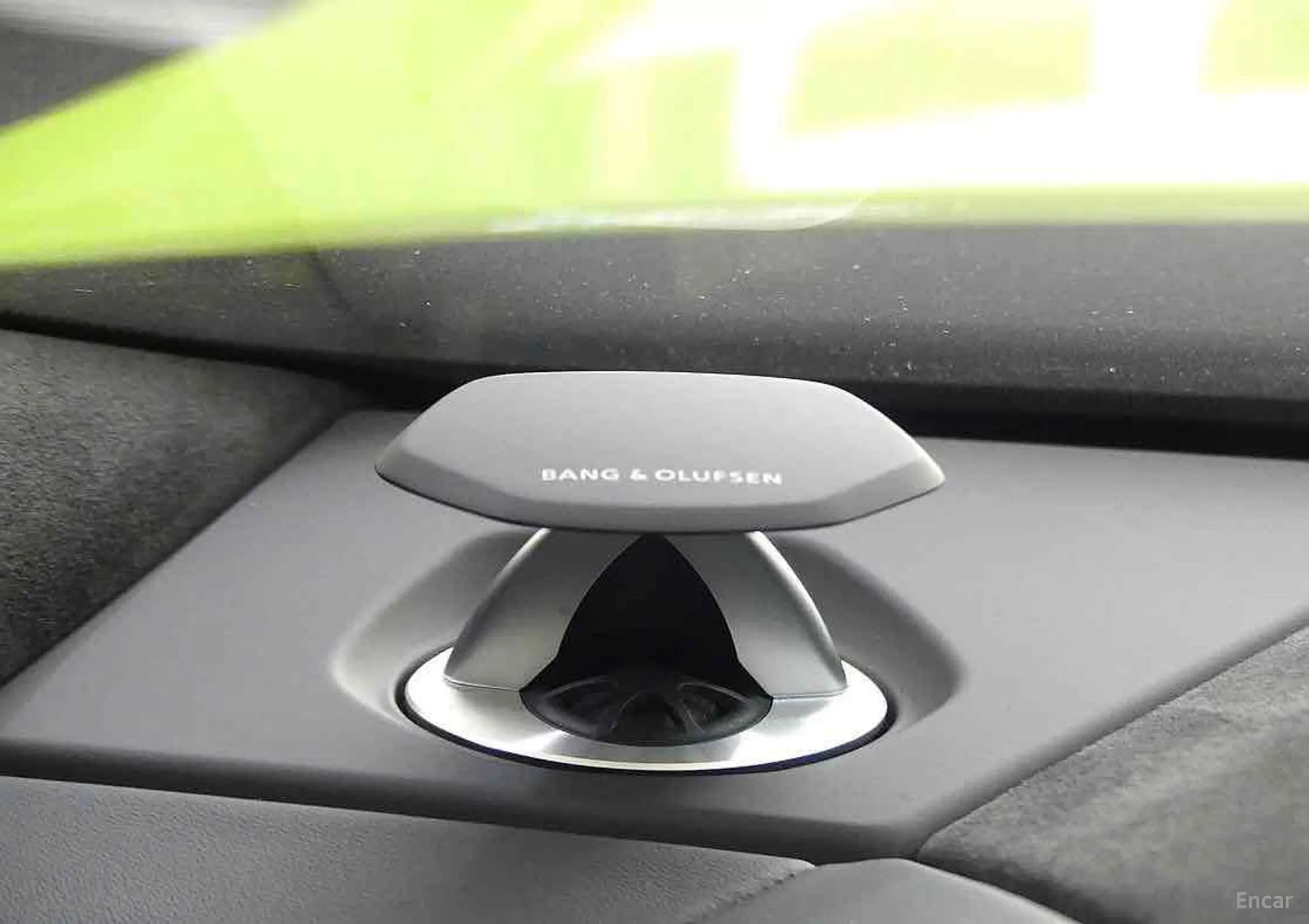 Lamborghini Urus превью 19