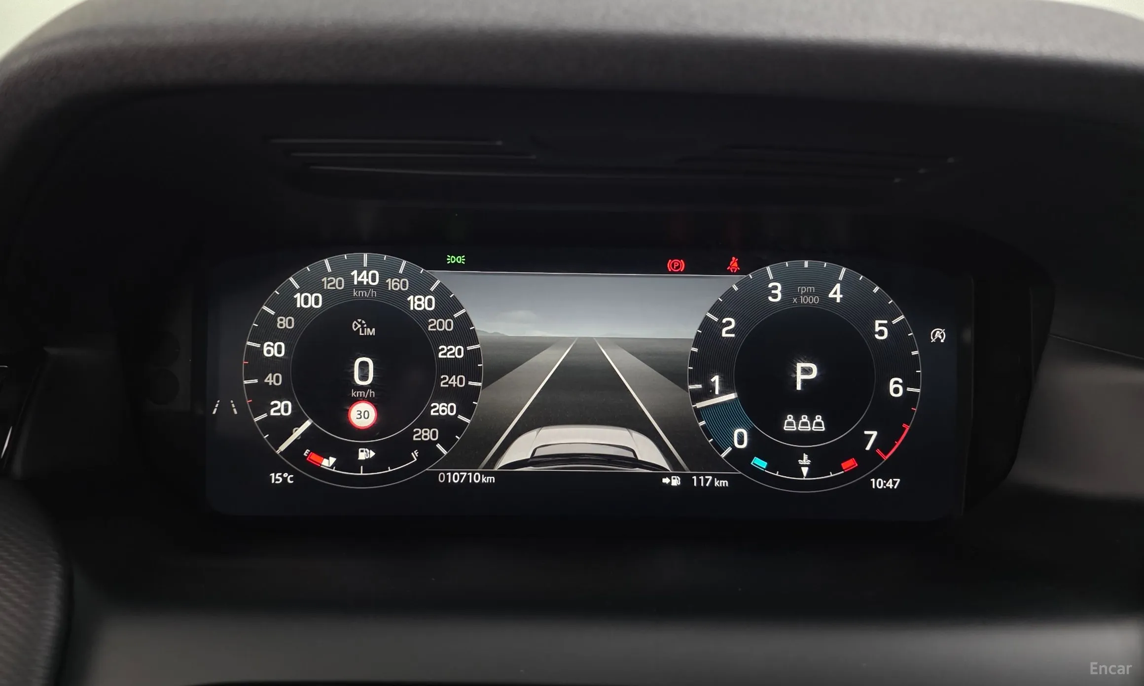 Land Rover Discovery Sports превью 12