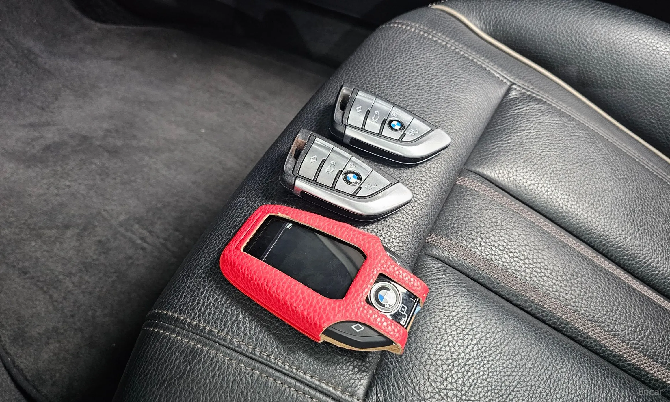 BMW 5 Series (G30) превью 15