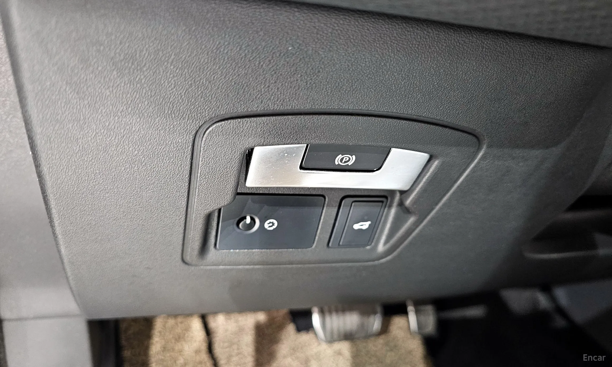 Land Rover Range Rover Bella превью 17