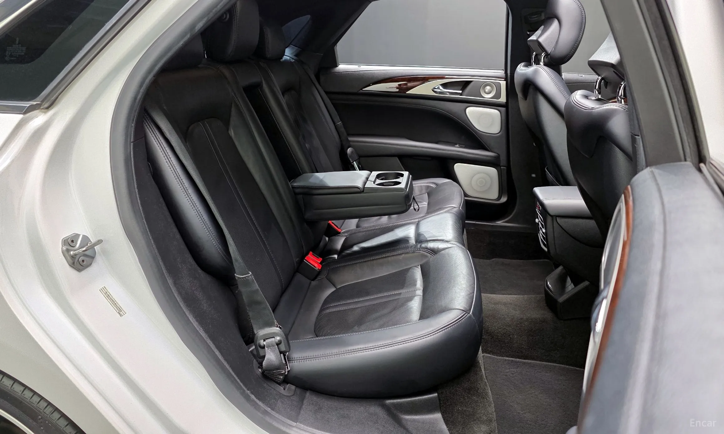 Lincoln New MKZ превью 11
