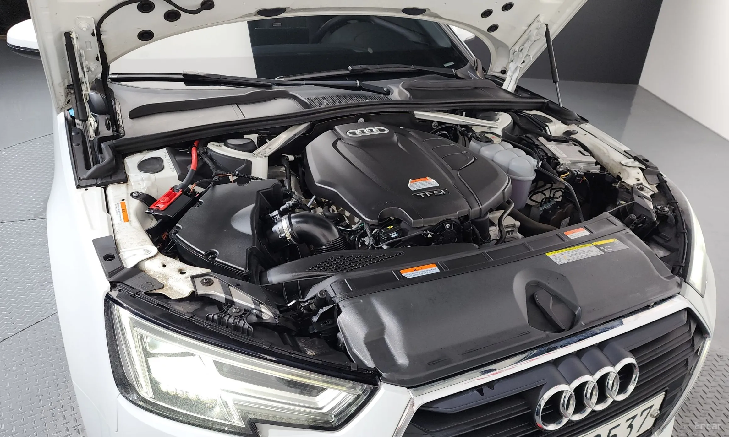 Audi A4 (B9) превью 6