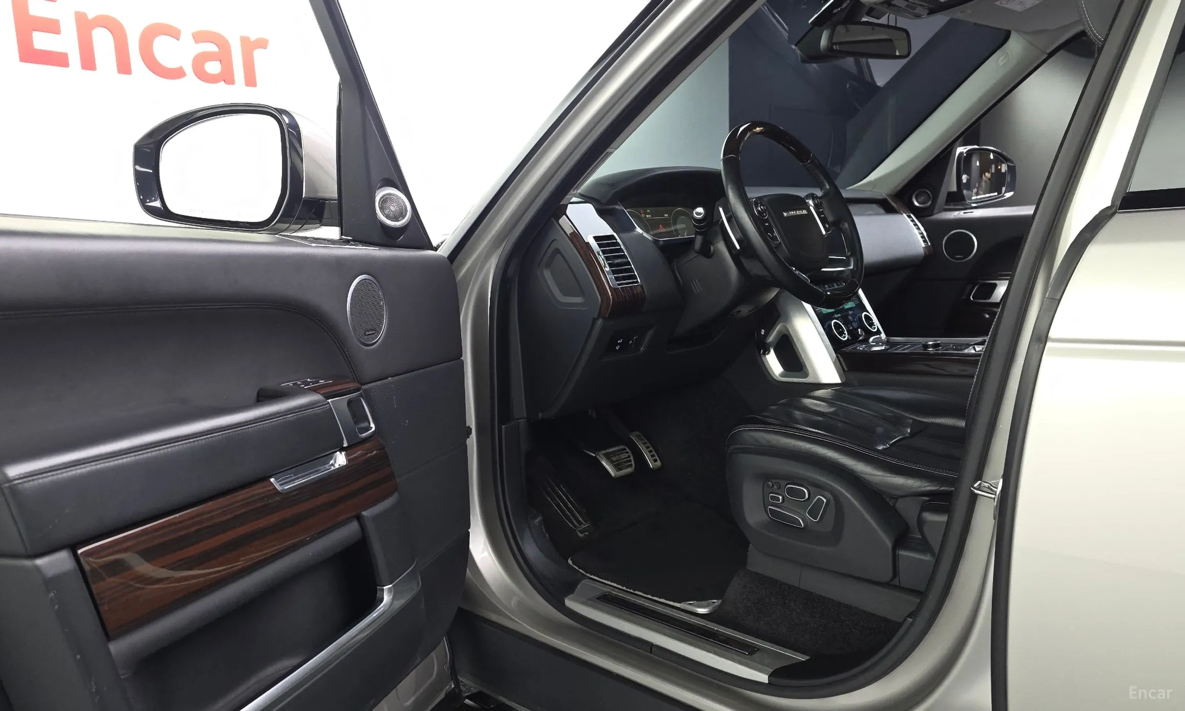 Land Rover Range Rover 4th Generation превью 10