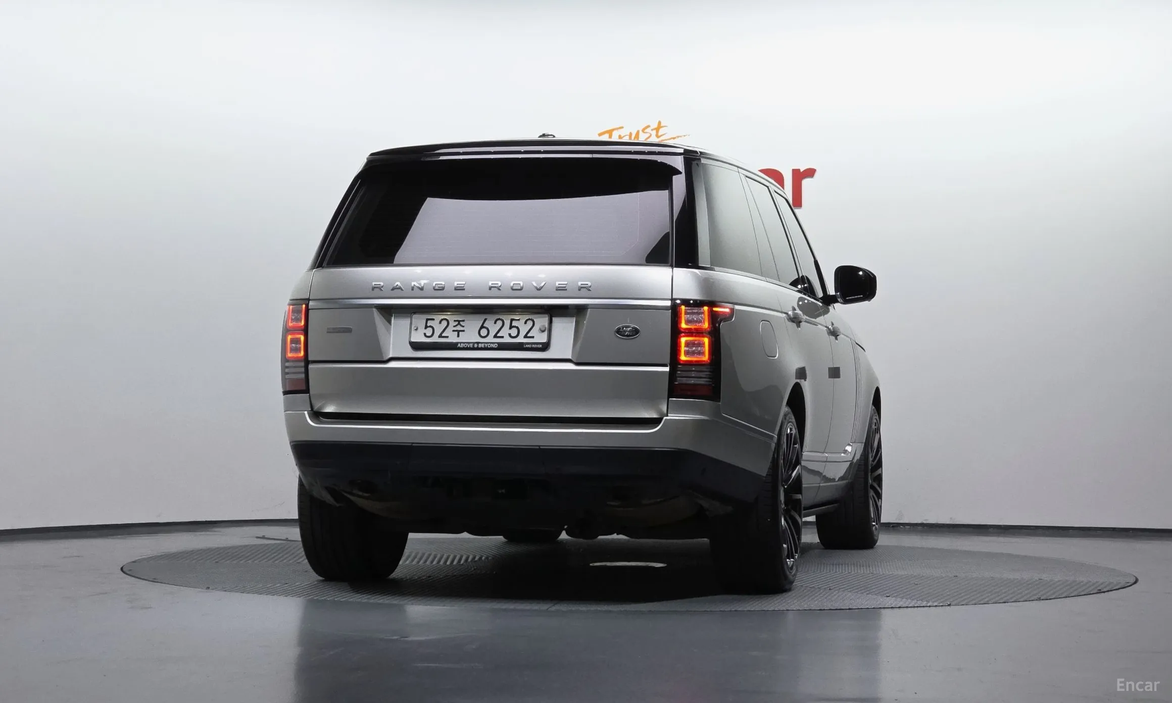 Land Rover Range Rover 4th Generation превью 4