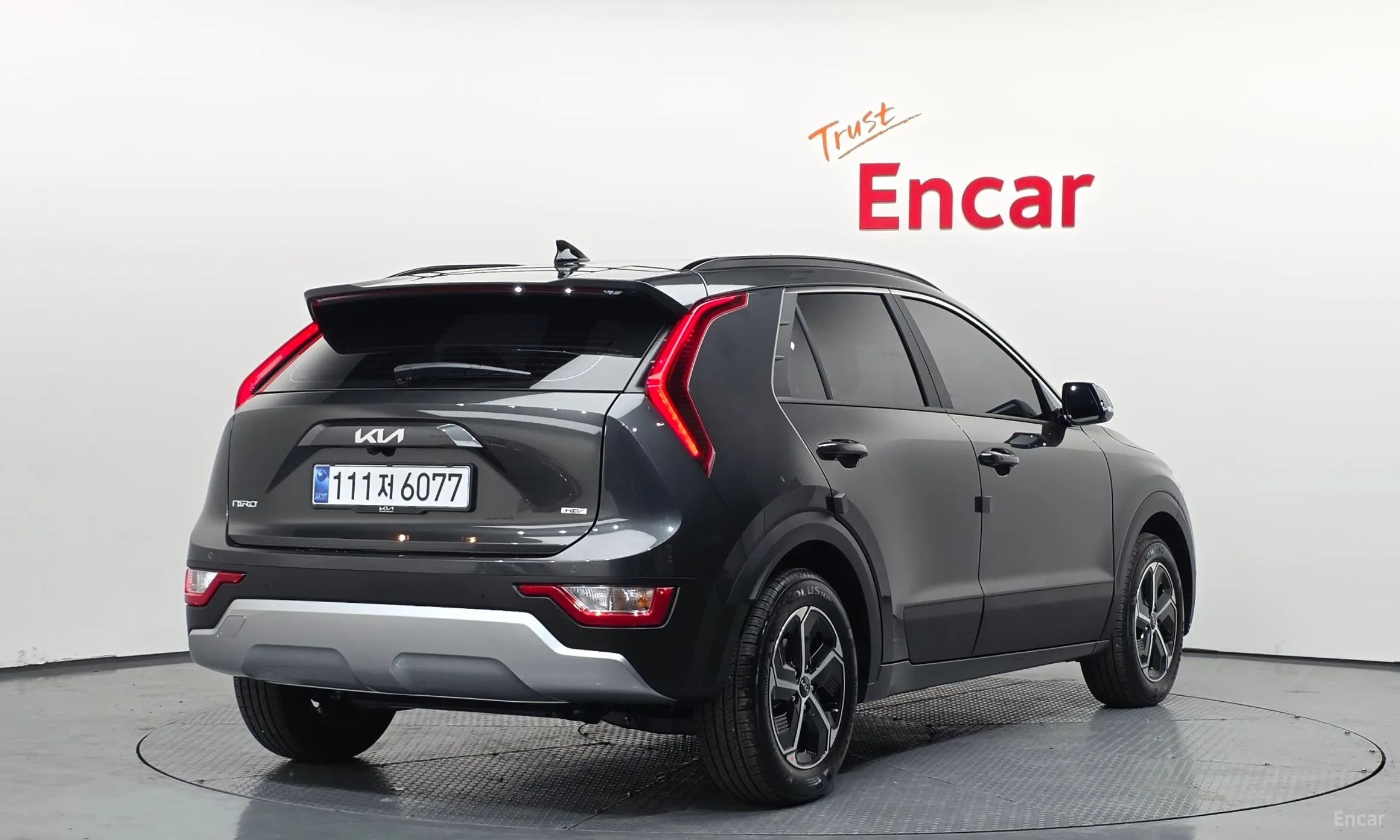 Kia Niro превью 2
