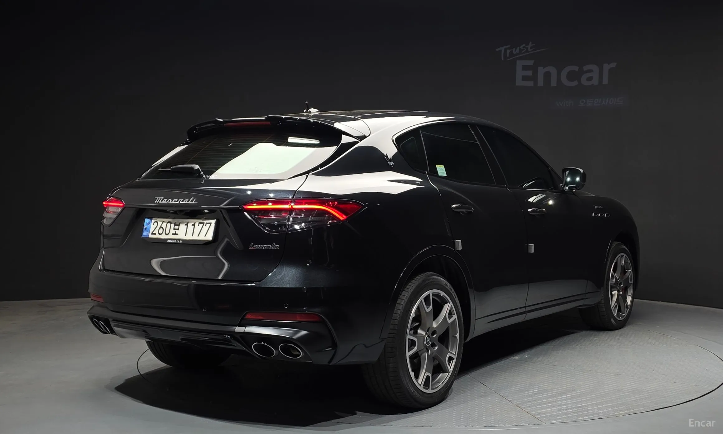 Maserati Levante превью 2
