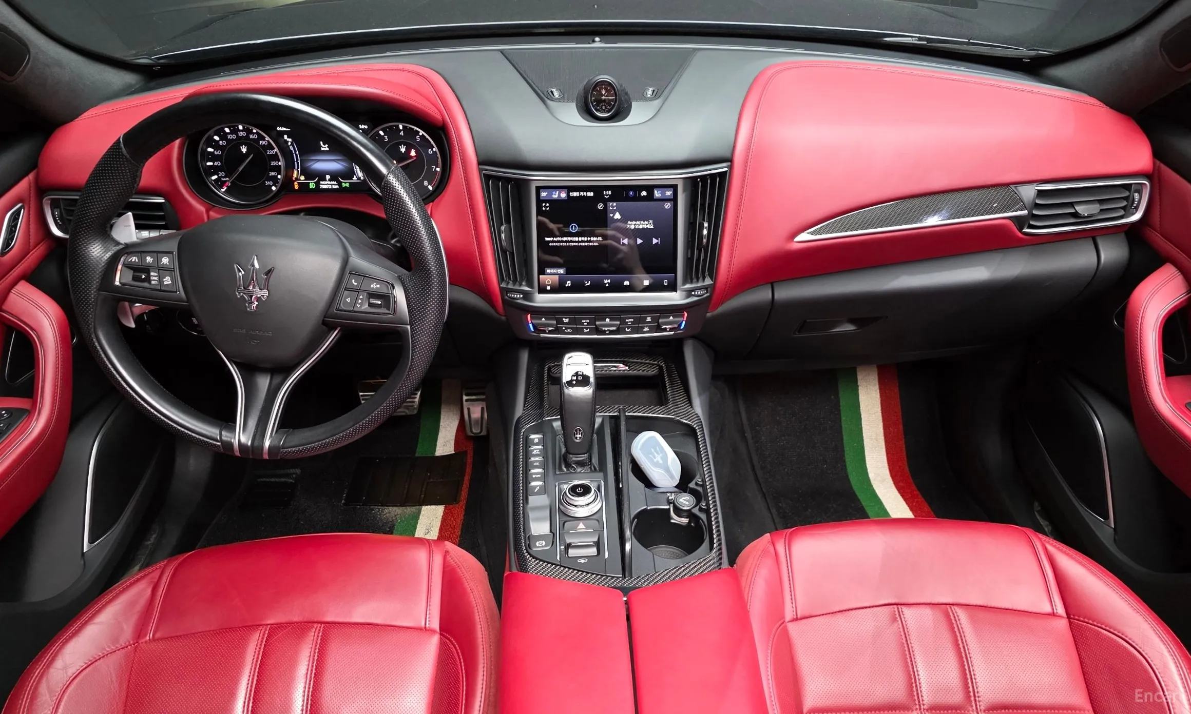 Maserati Levante превью 7