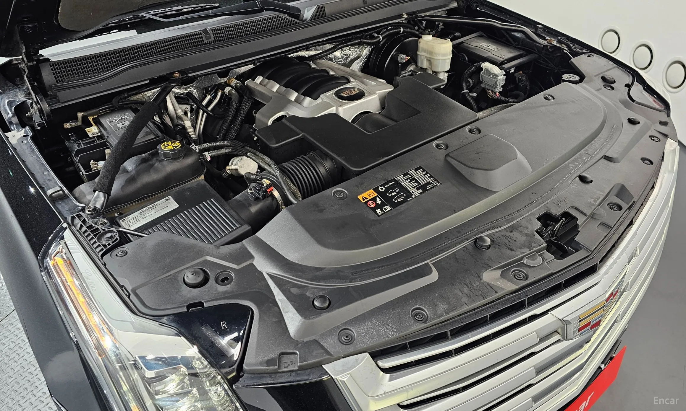 Cadillac Escalade превью 6