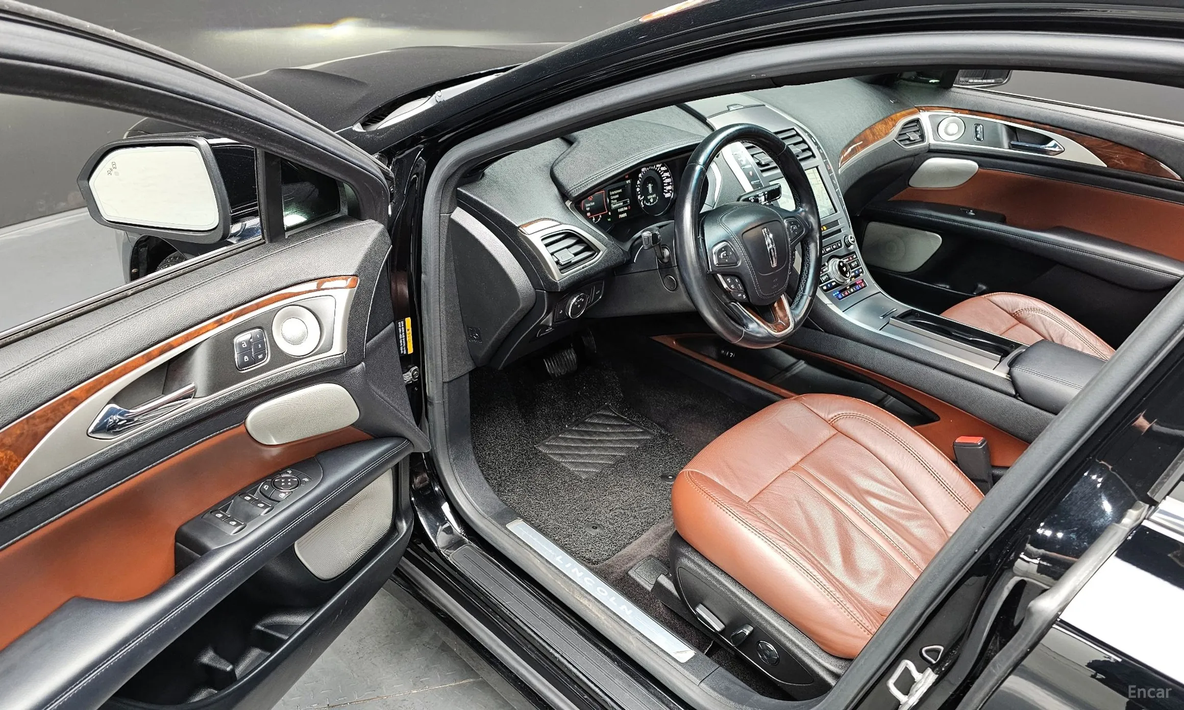 Lincoln New MKZ превью 11
