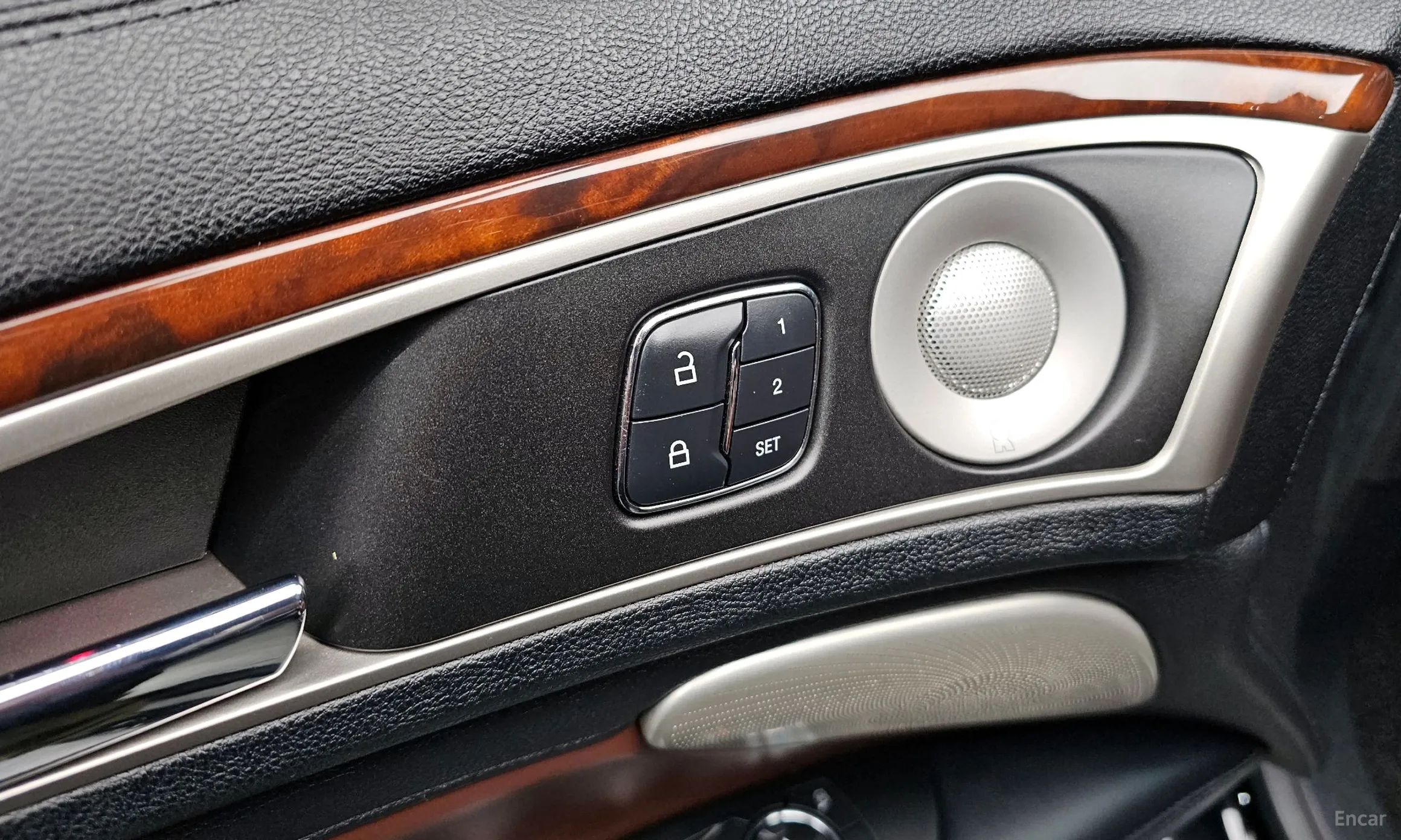 Lincoln New MKZ превью 17