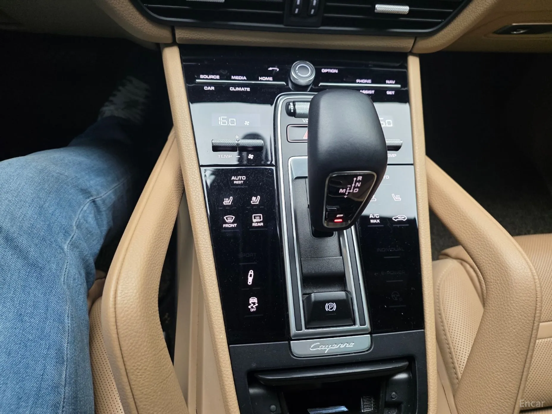 Porsche Cayenne (PO536) превью 11
