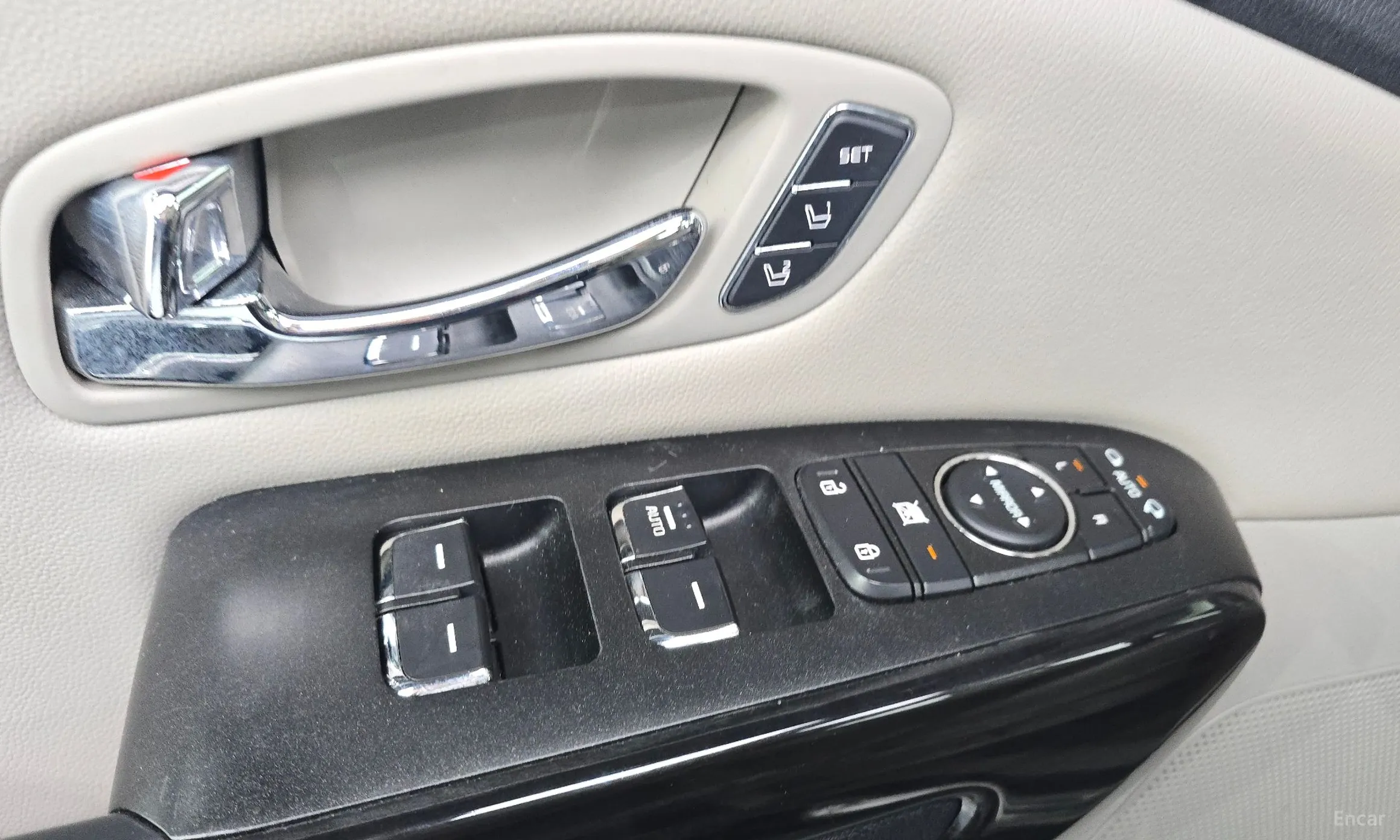 Kia Carnival превью 17