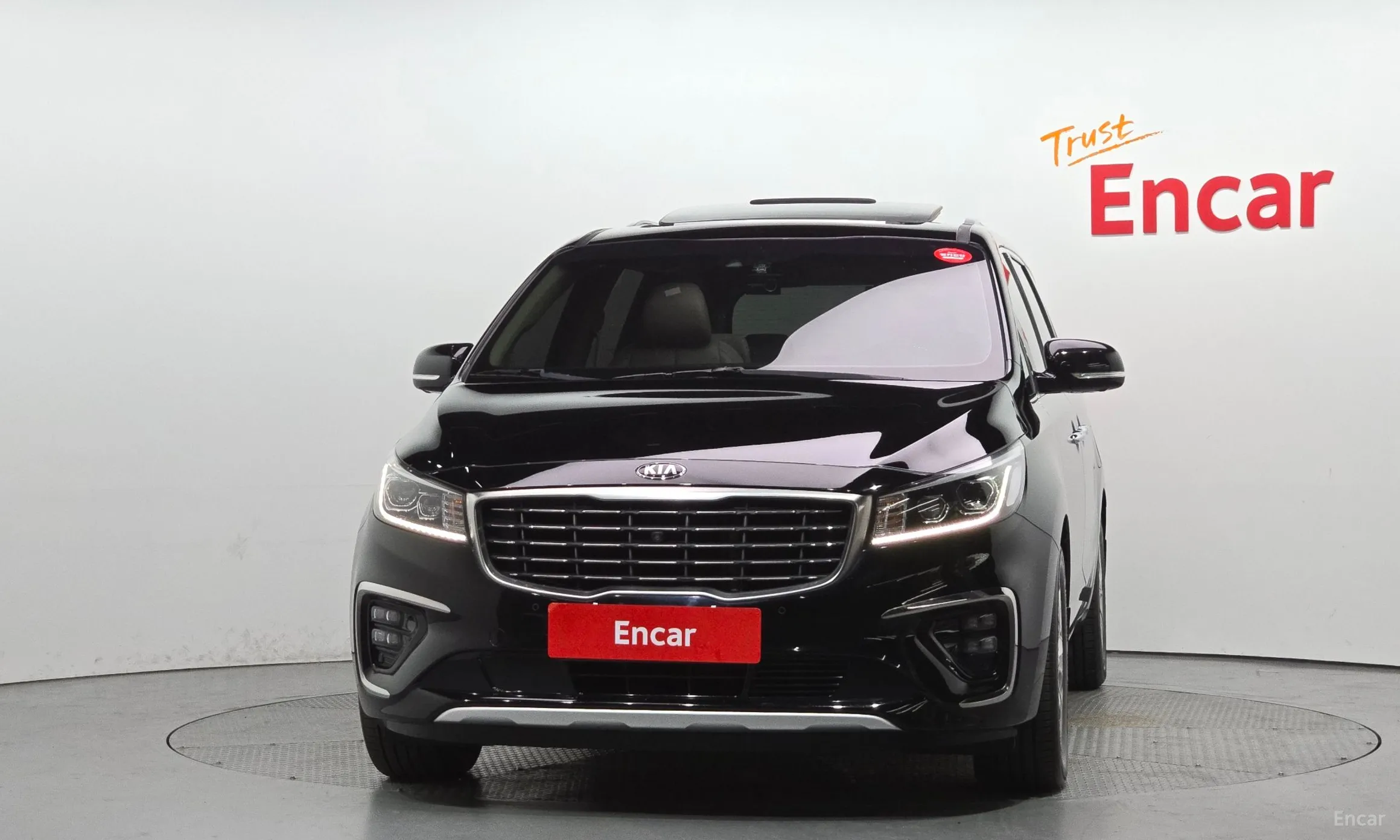 Kia Carnival превью 3
