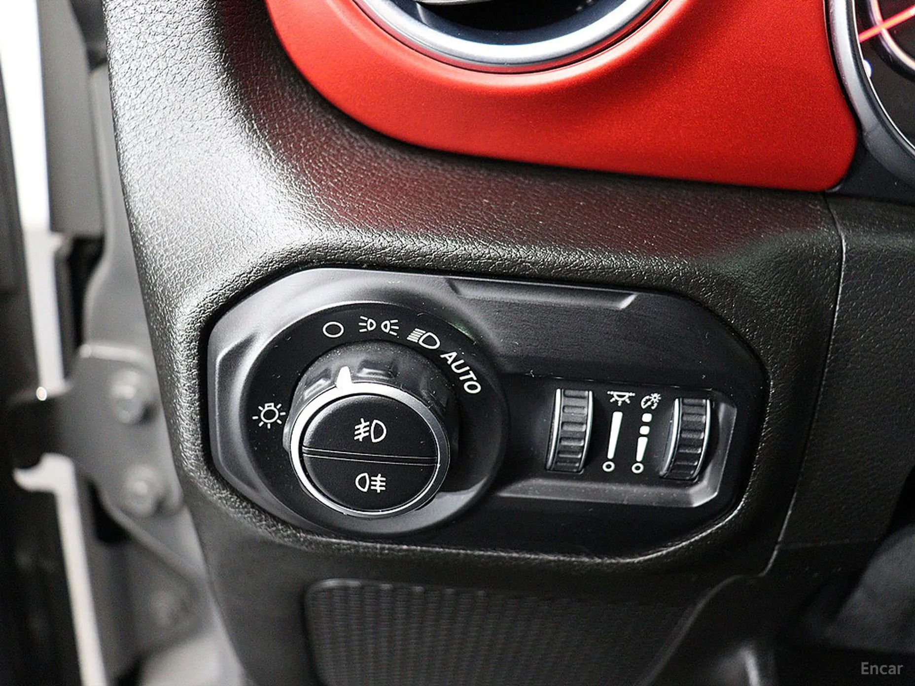 Jeep Wrangler (JL) превью 13