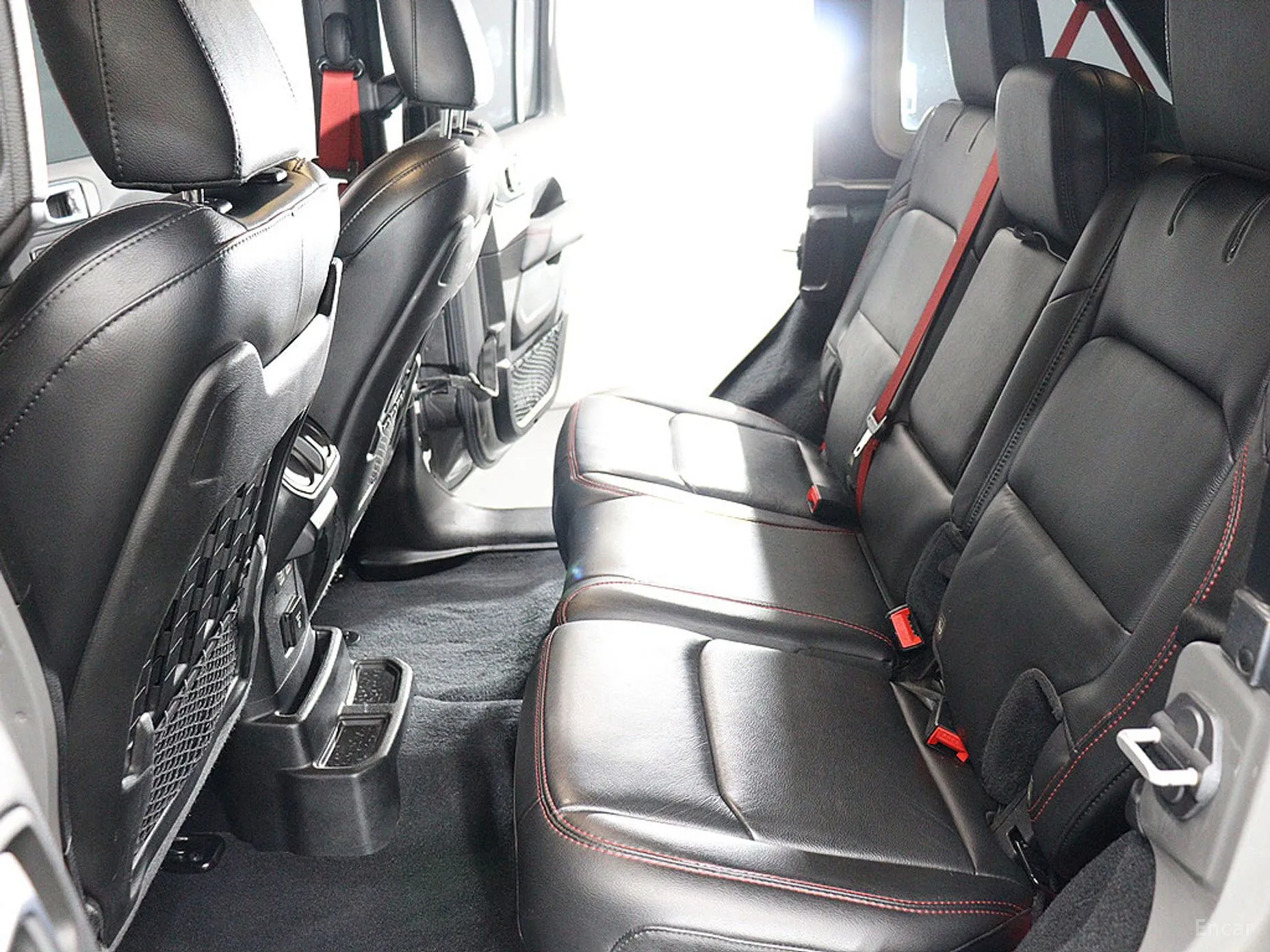 Jeep Wrangler (JL) превью 17