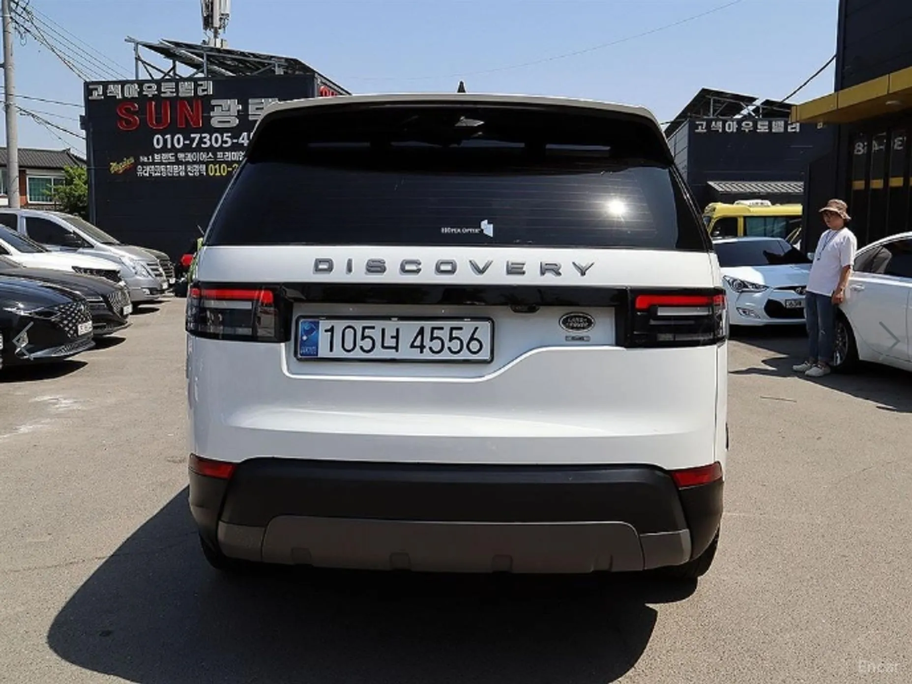 Land Rover Discovery 5 превью 4