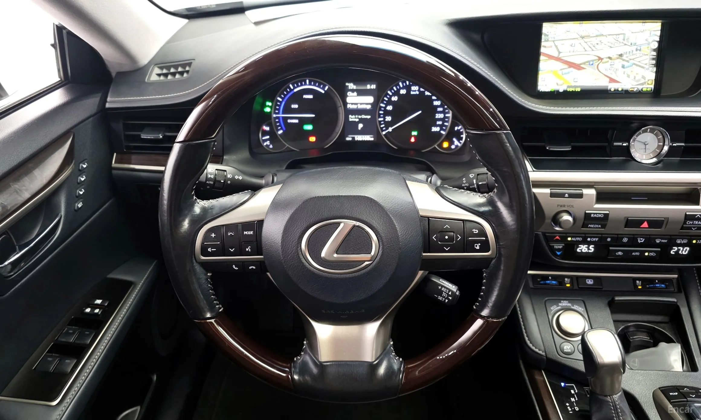 Lexus New ES300h превью 13