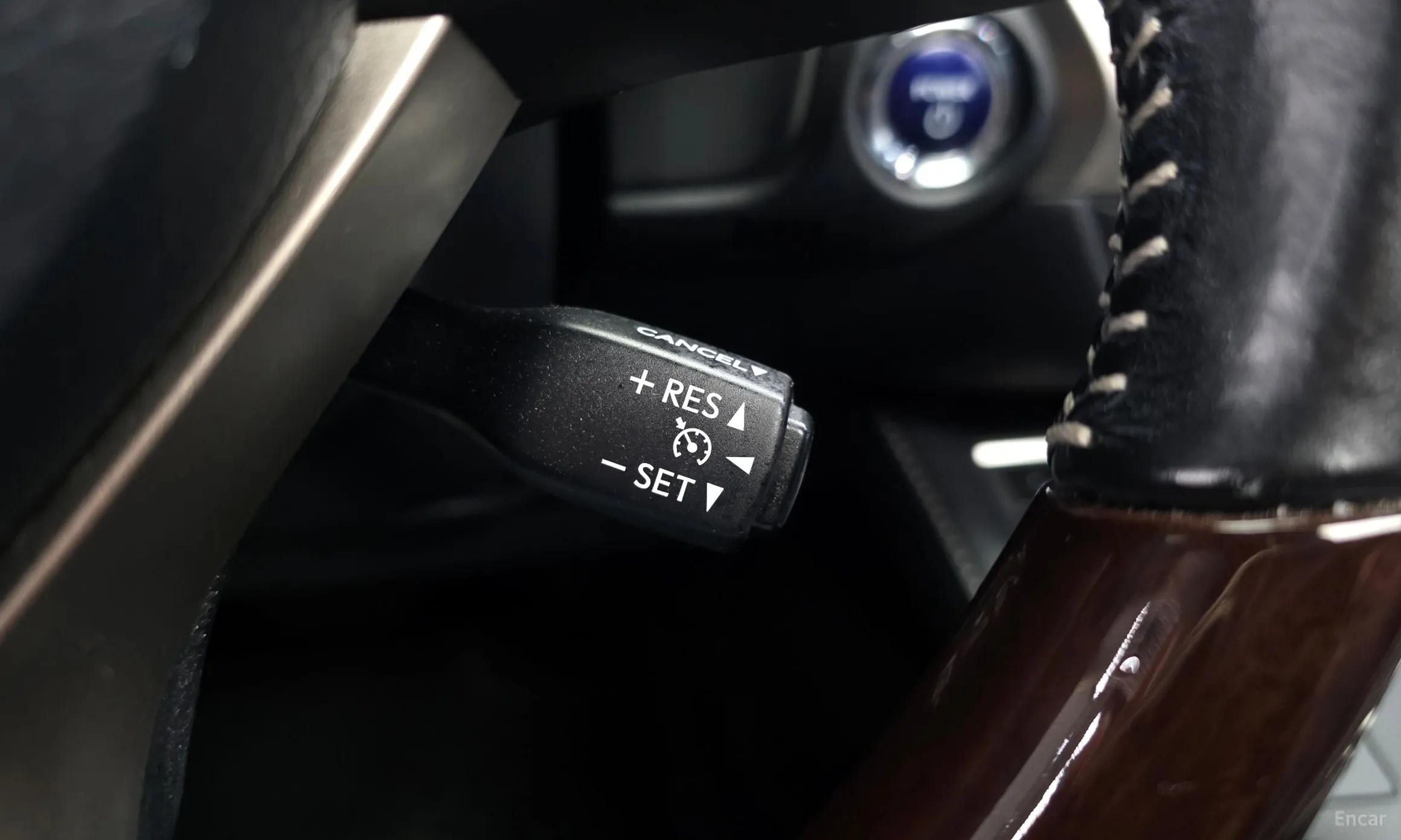 Lexus New ES300h превью 17