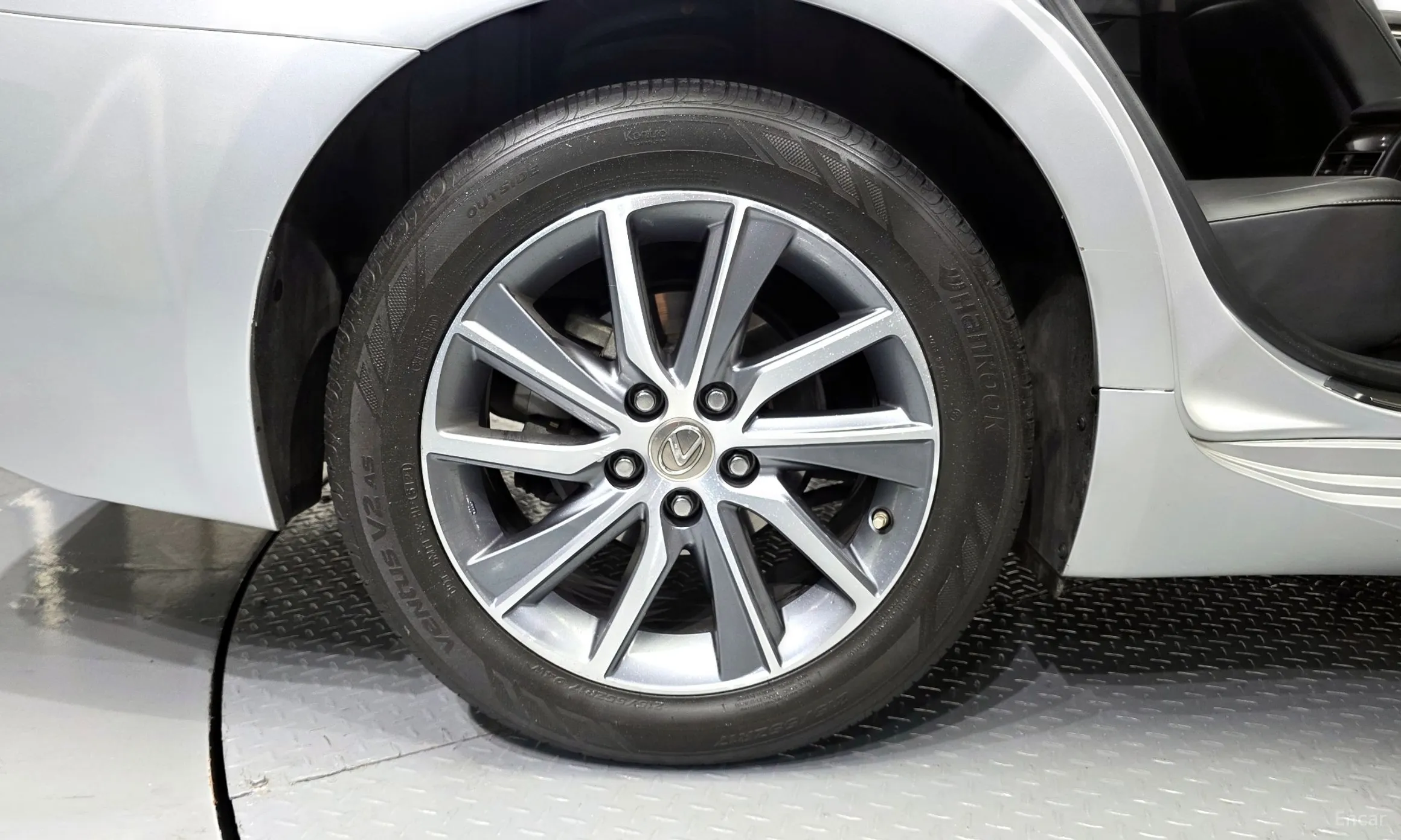 Lexus New ES300h превью 5