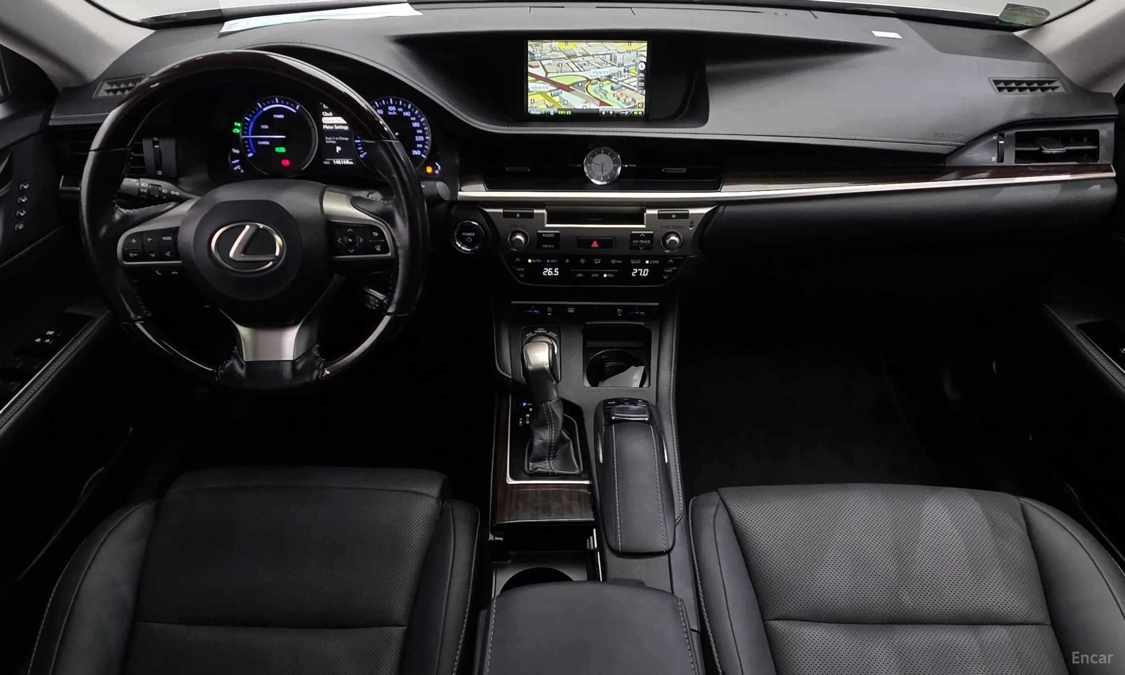 Lexus New ES300h превью 7