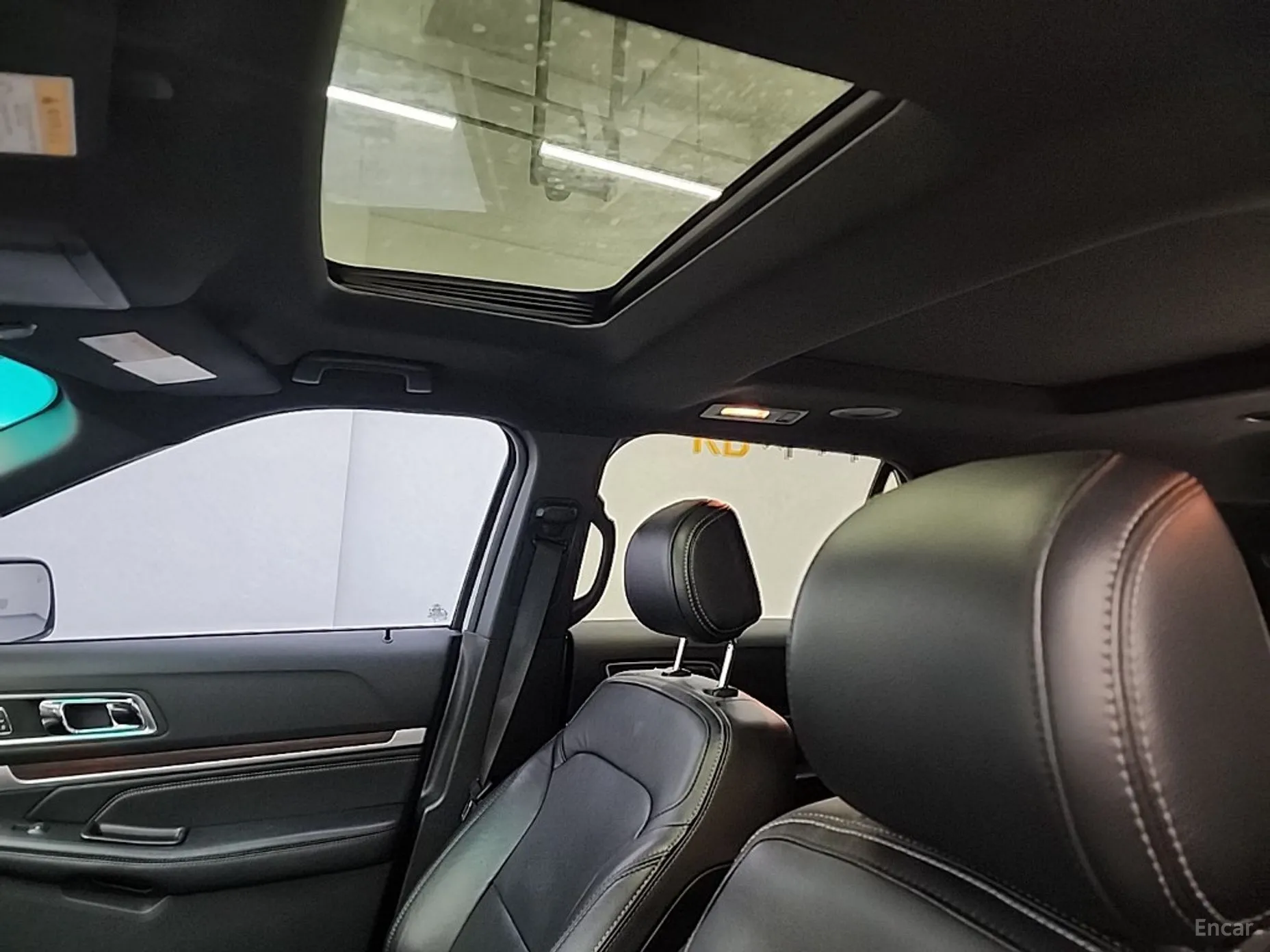 Ford Explorer превью 14