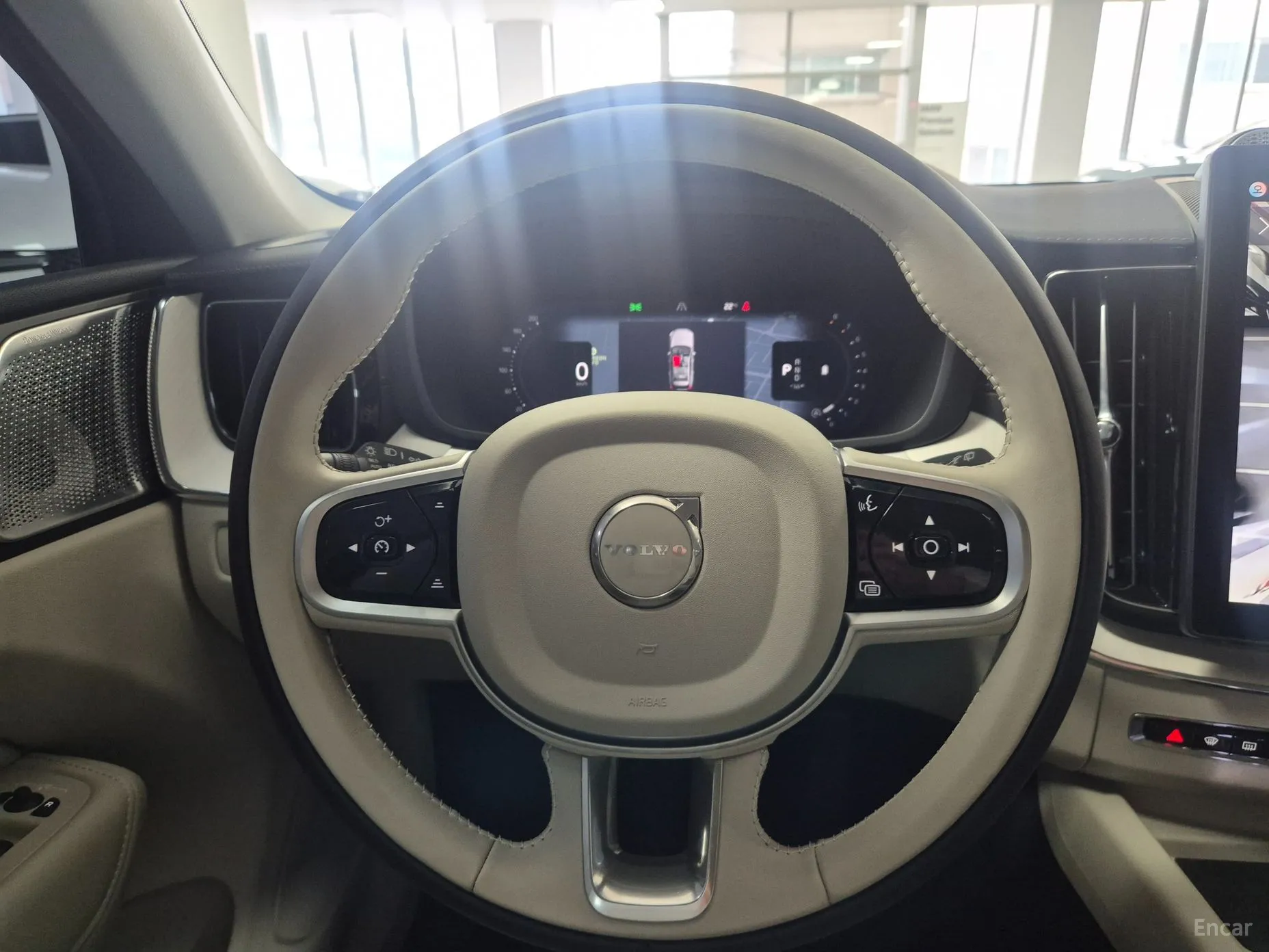 Volvo XC60 Gen 2 превью 15