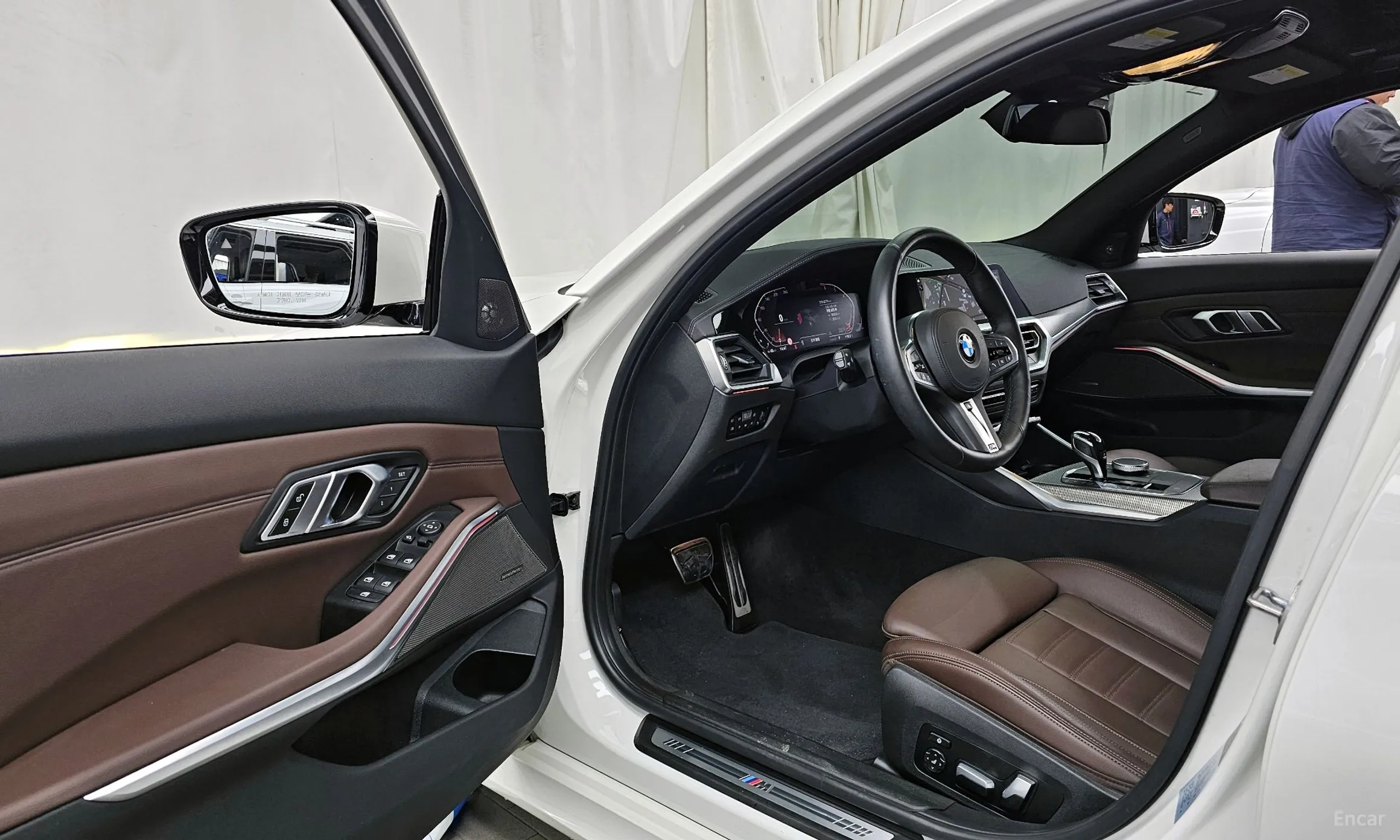 BMW 3 Series (G20) превью 10