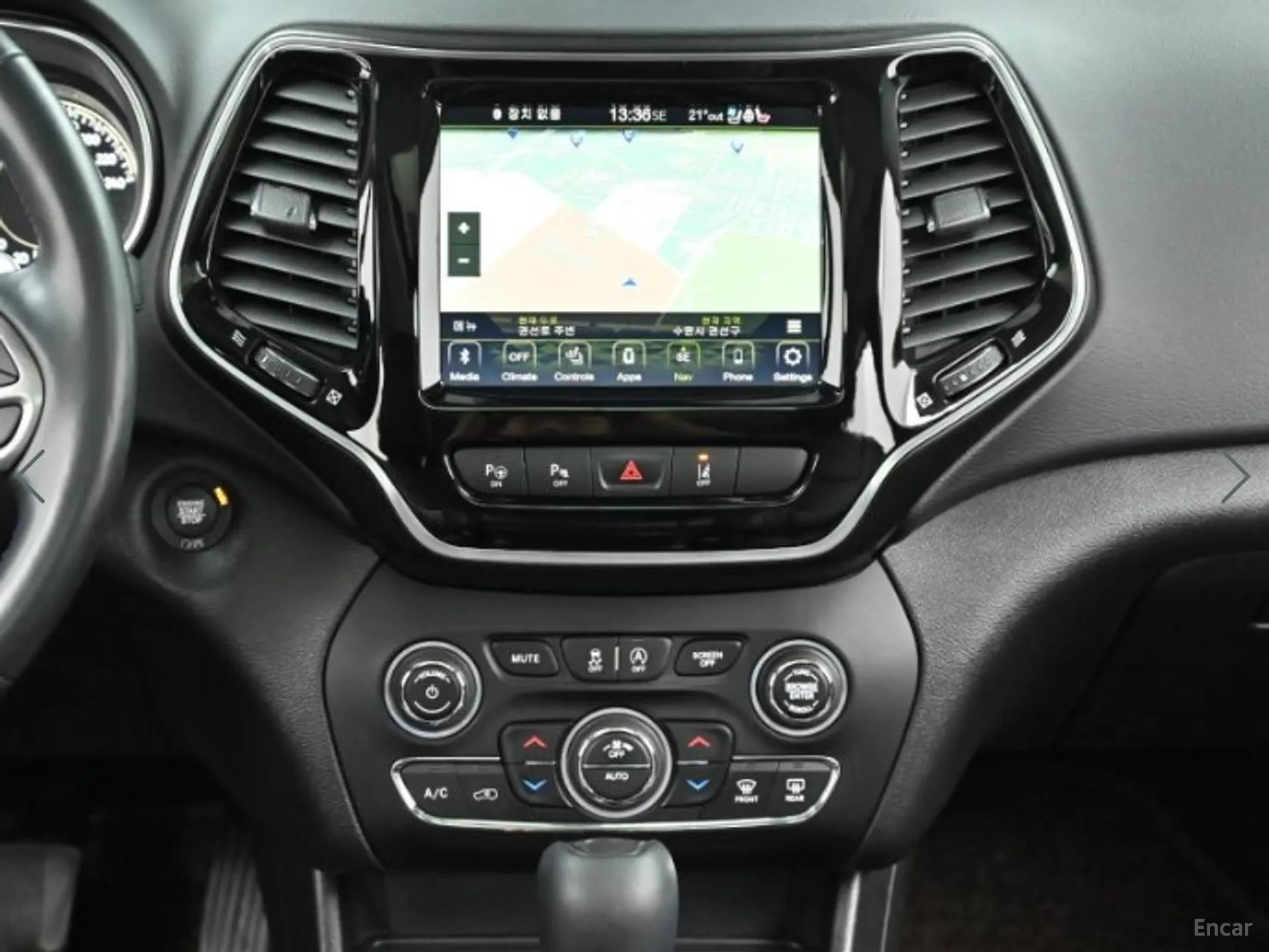 Jeep Cherokee (KL) превью 14