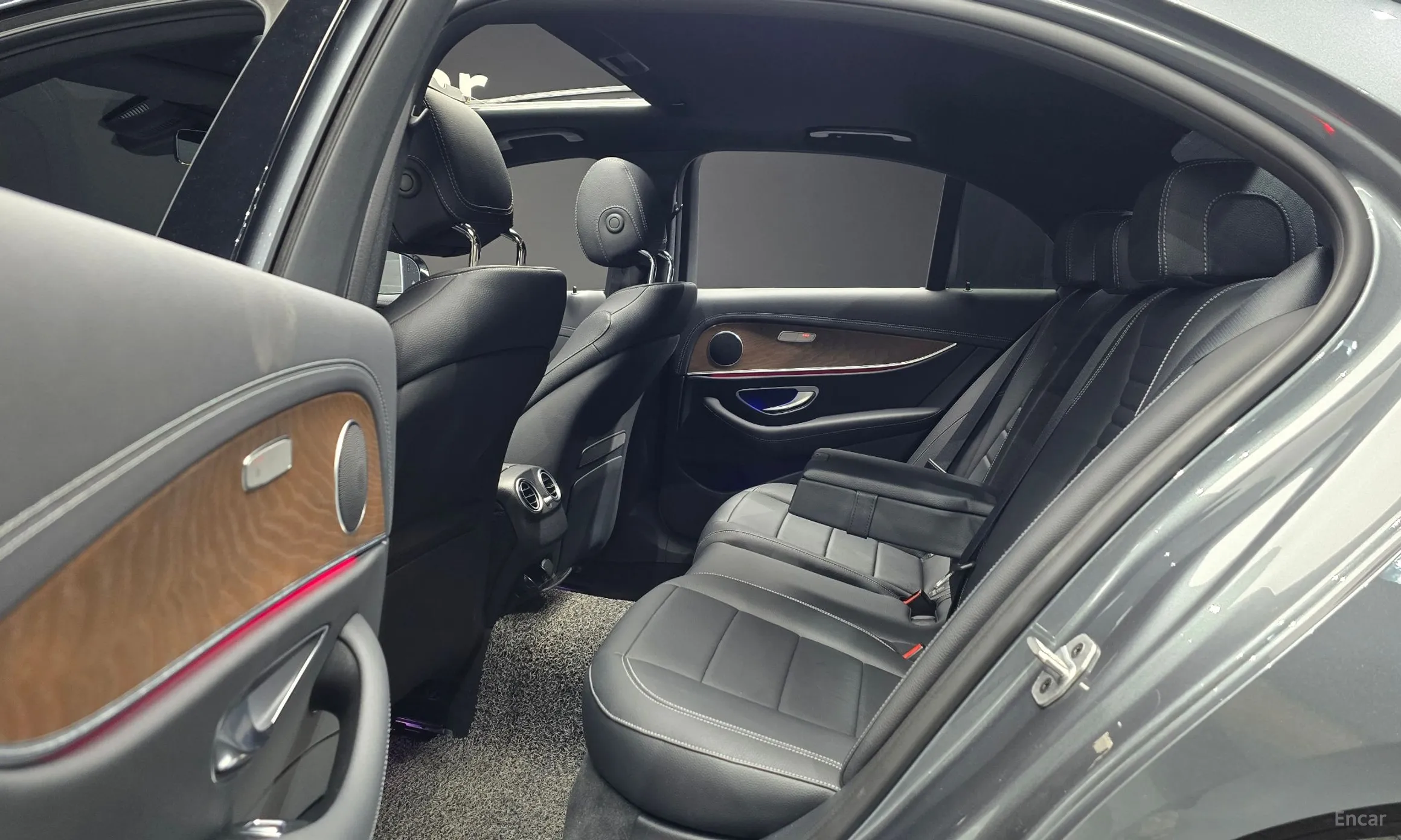 Mercedes Benz E-Class W213 превью 12