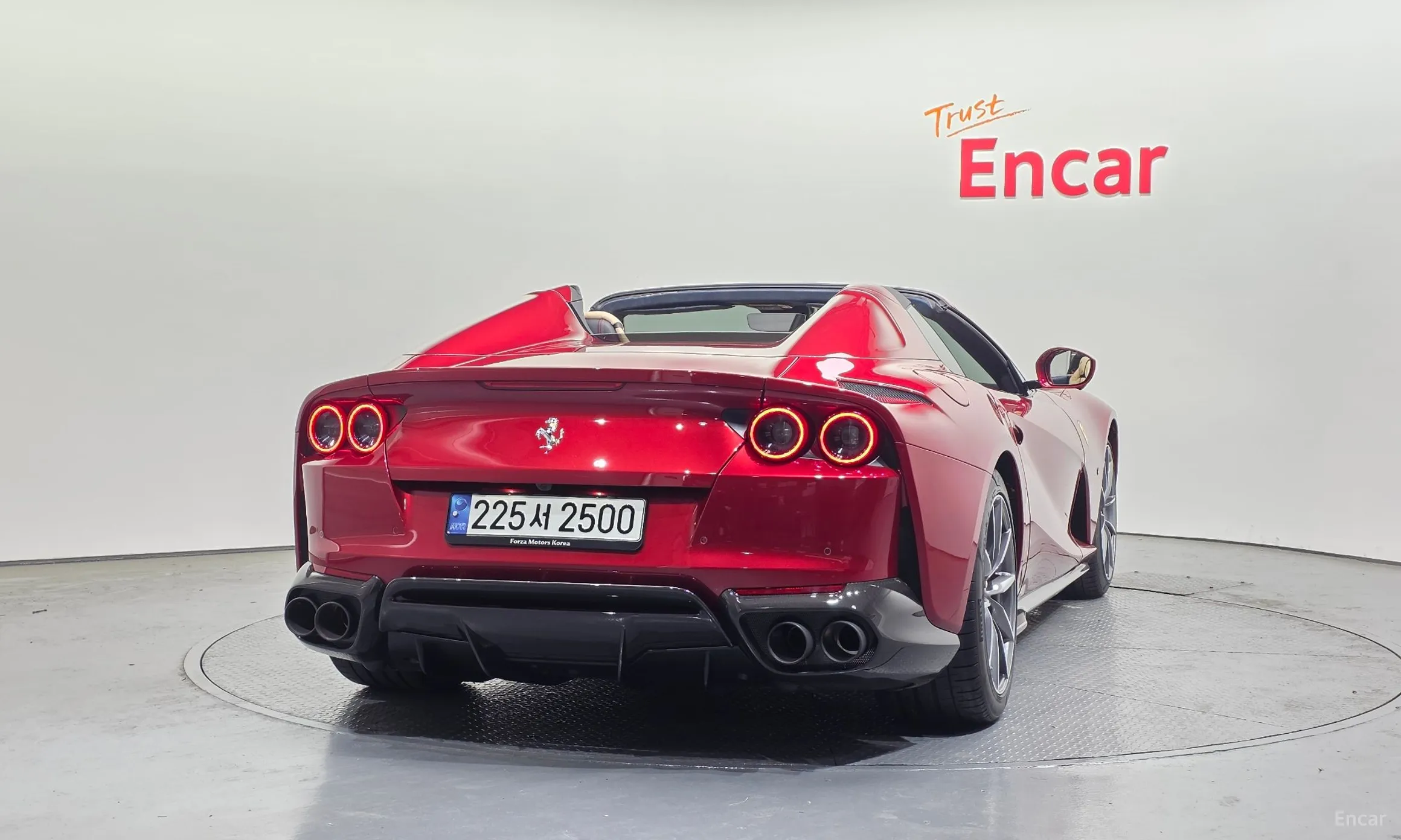 Ferrari 812 GTS превью 4