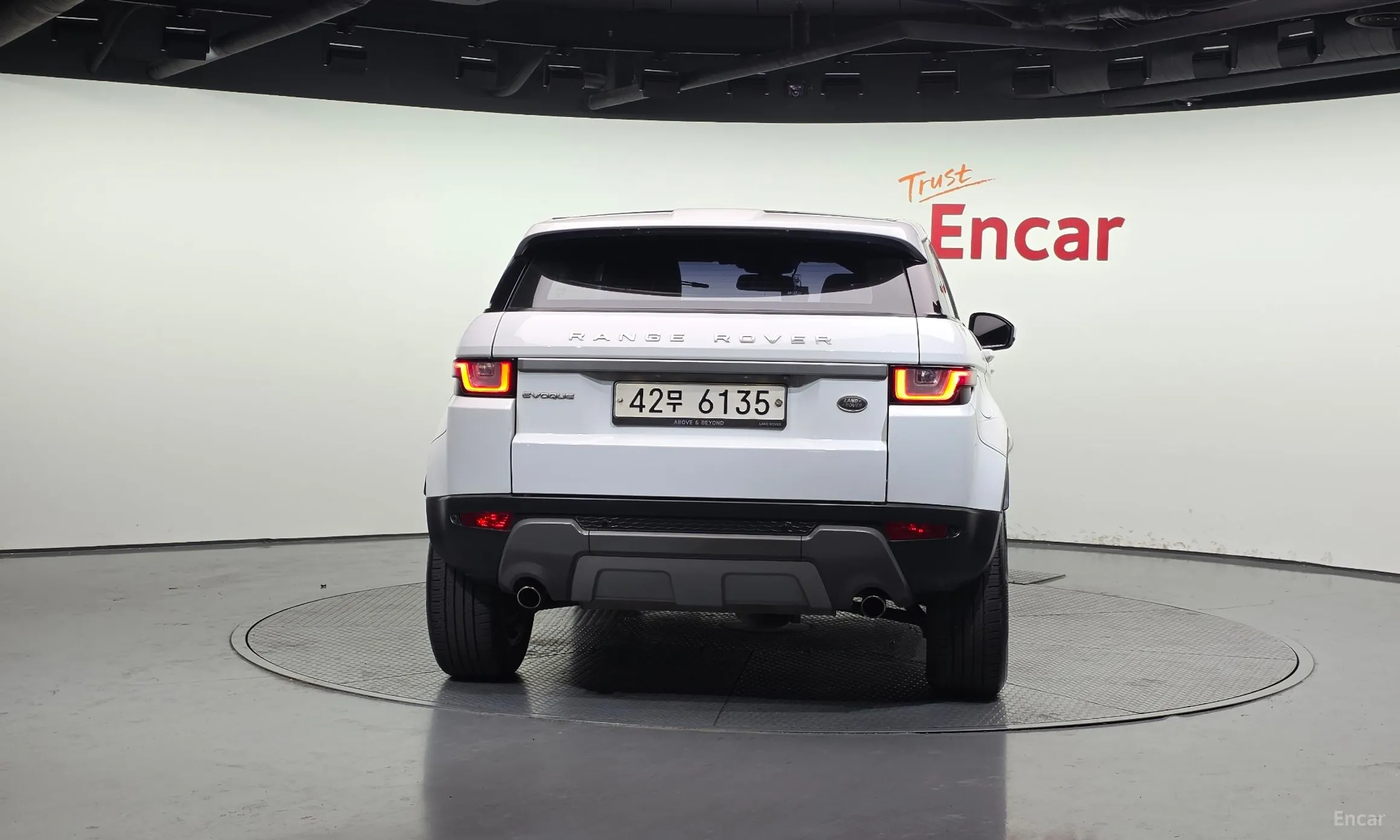 Land Rover Range Rover Evoque превью 4