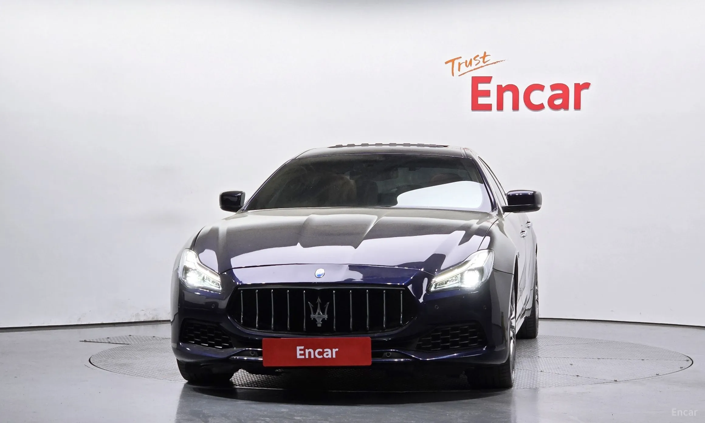 Maserati Quattroporte превью 3