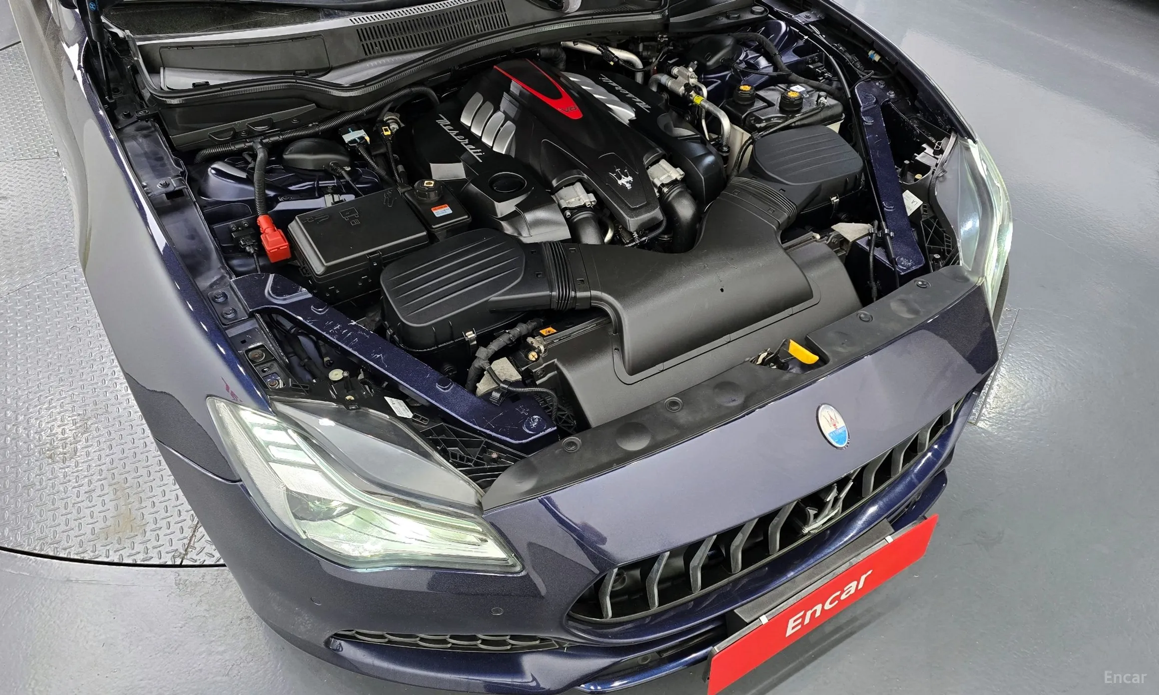 Maserati Quattroporte превью 6