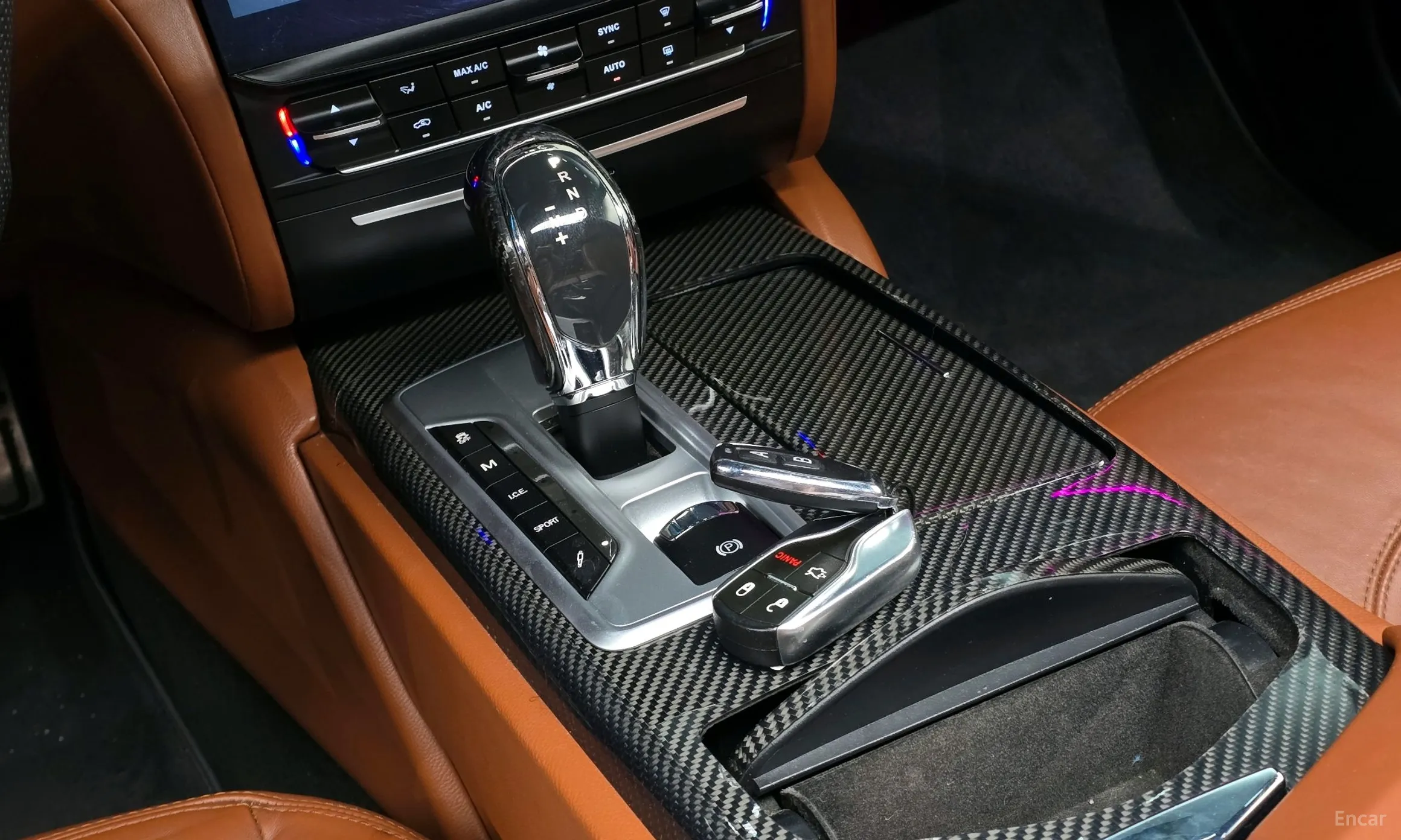 Maserati Quattroporte превью 9