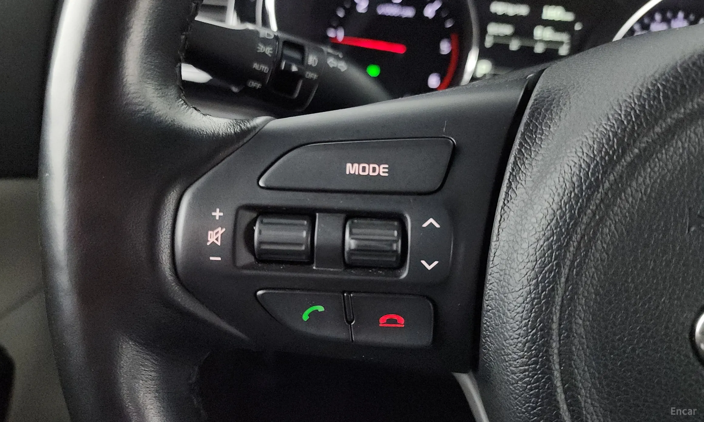 Kia Carnival превью 18