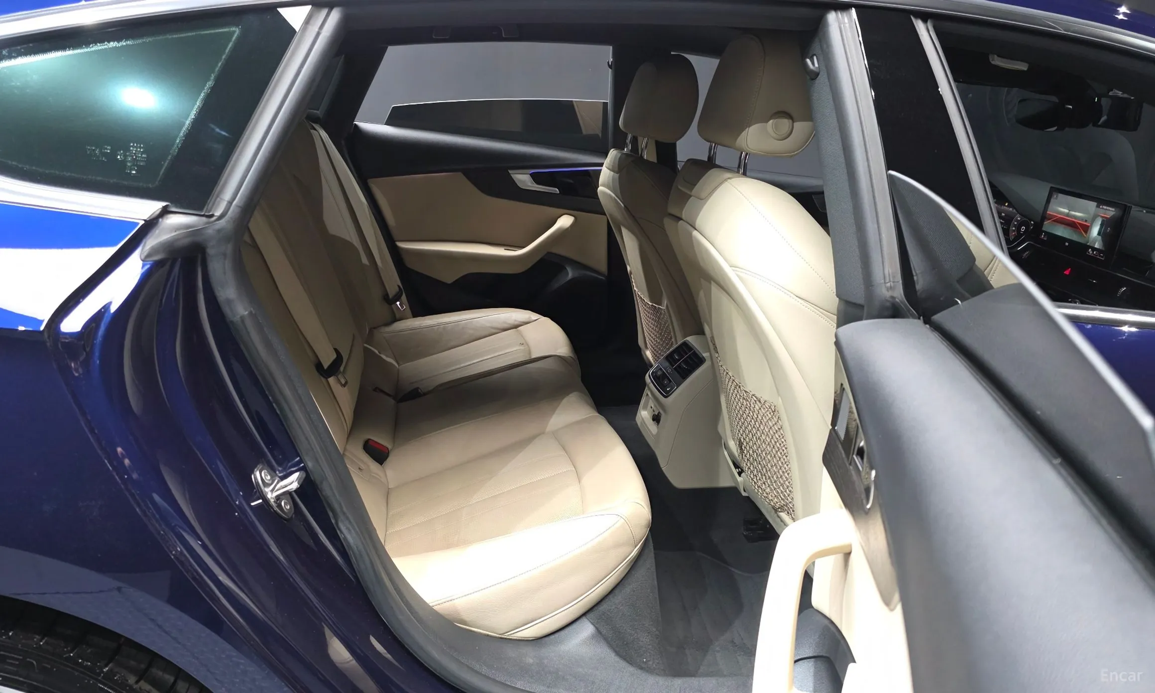 Audi A5 (F5) превью 12