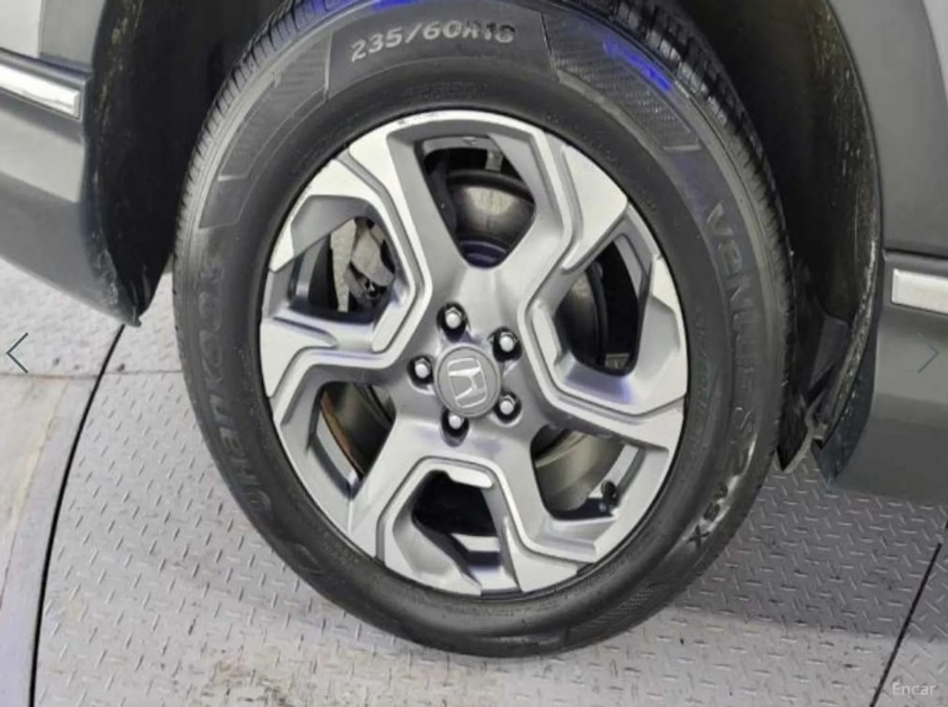 Honda CR-V 5th generation превью 16