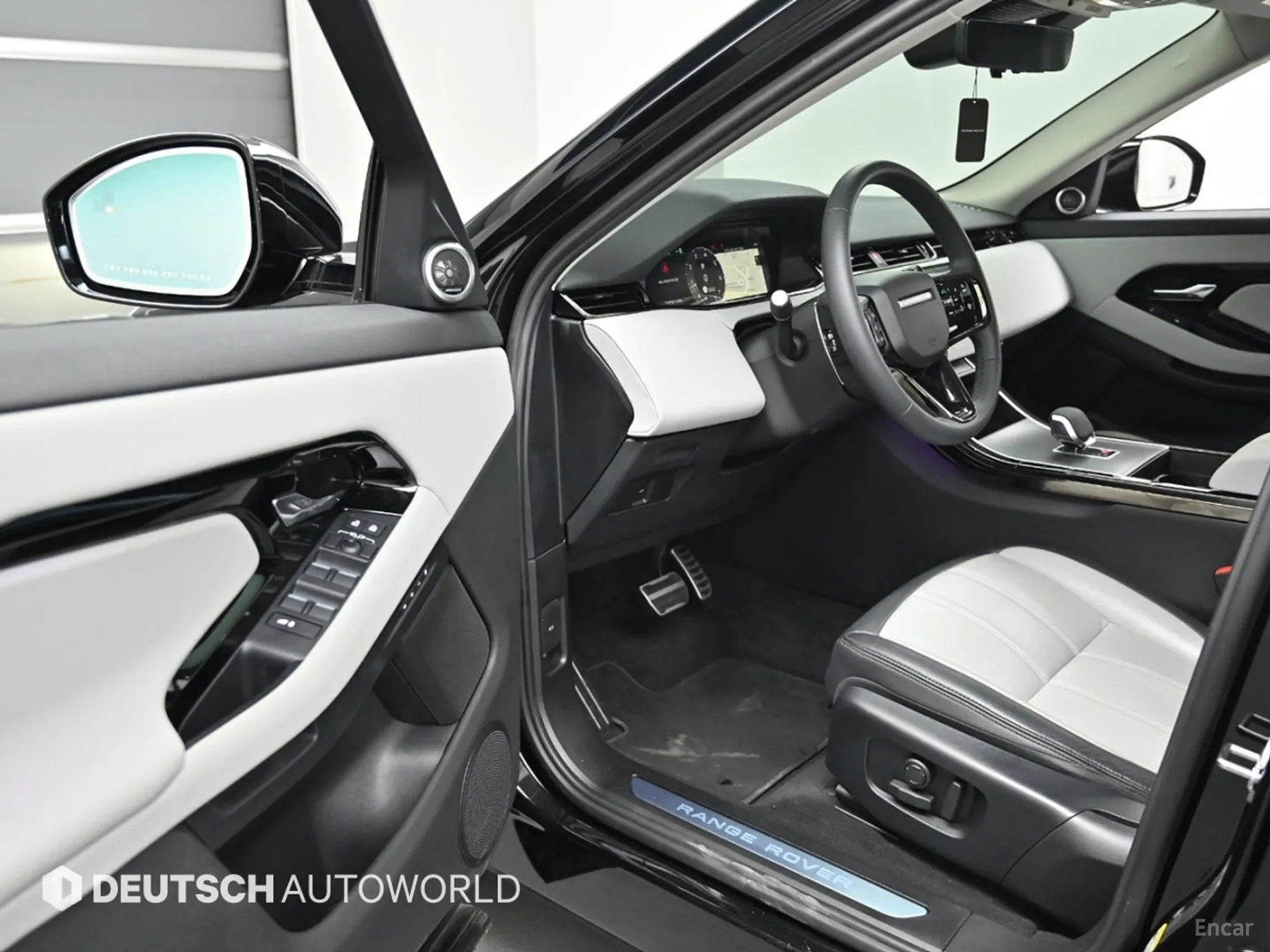 Land Rover Range Rover Evoque 2nd Generation превью 11