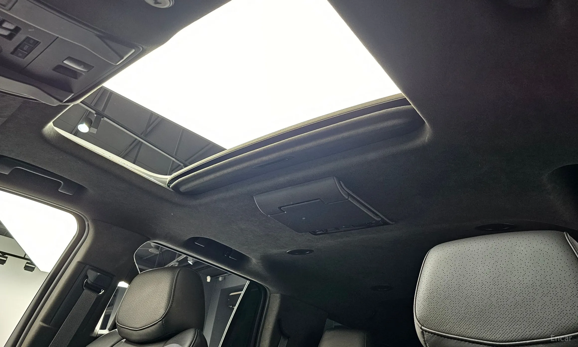 Cadillac Escalade превью 15
