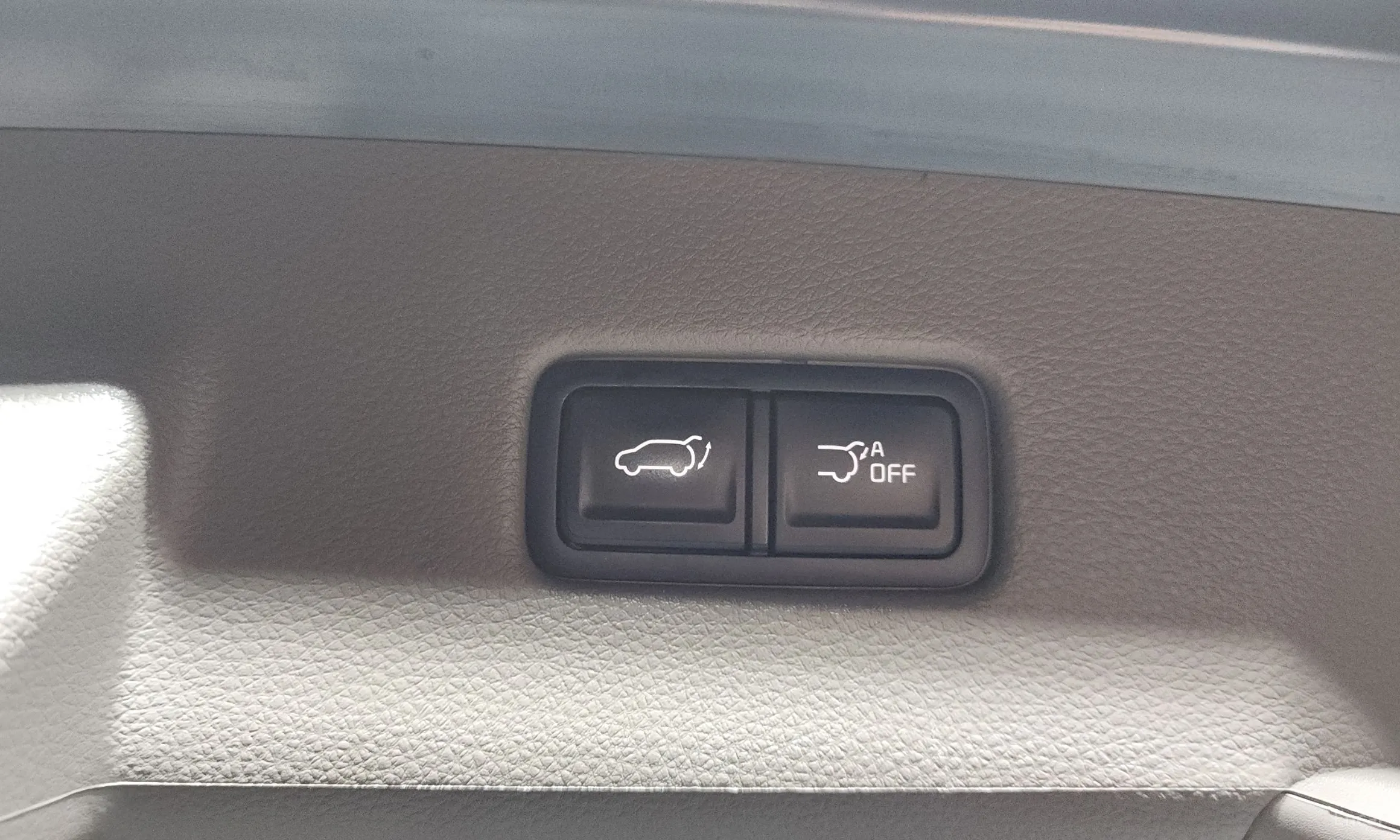 Kia Carnival Gen 4 превью 17