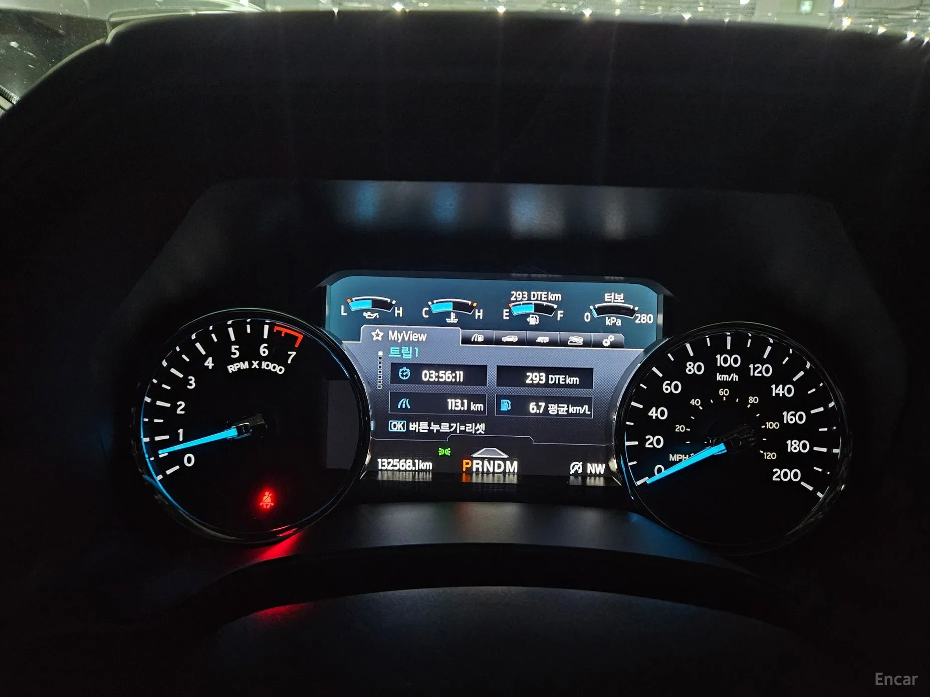 Ford Expedition превью 14