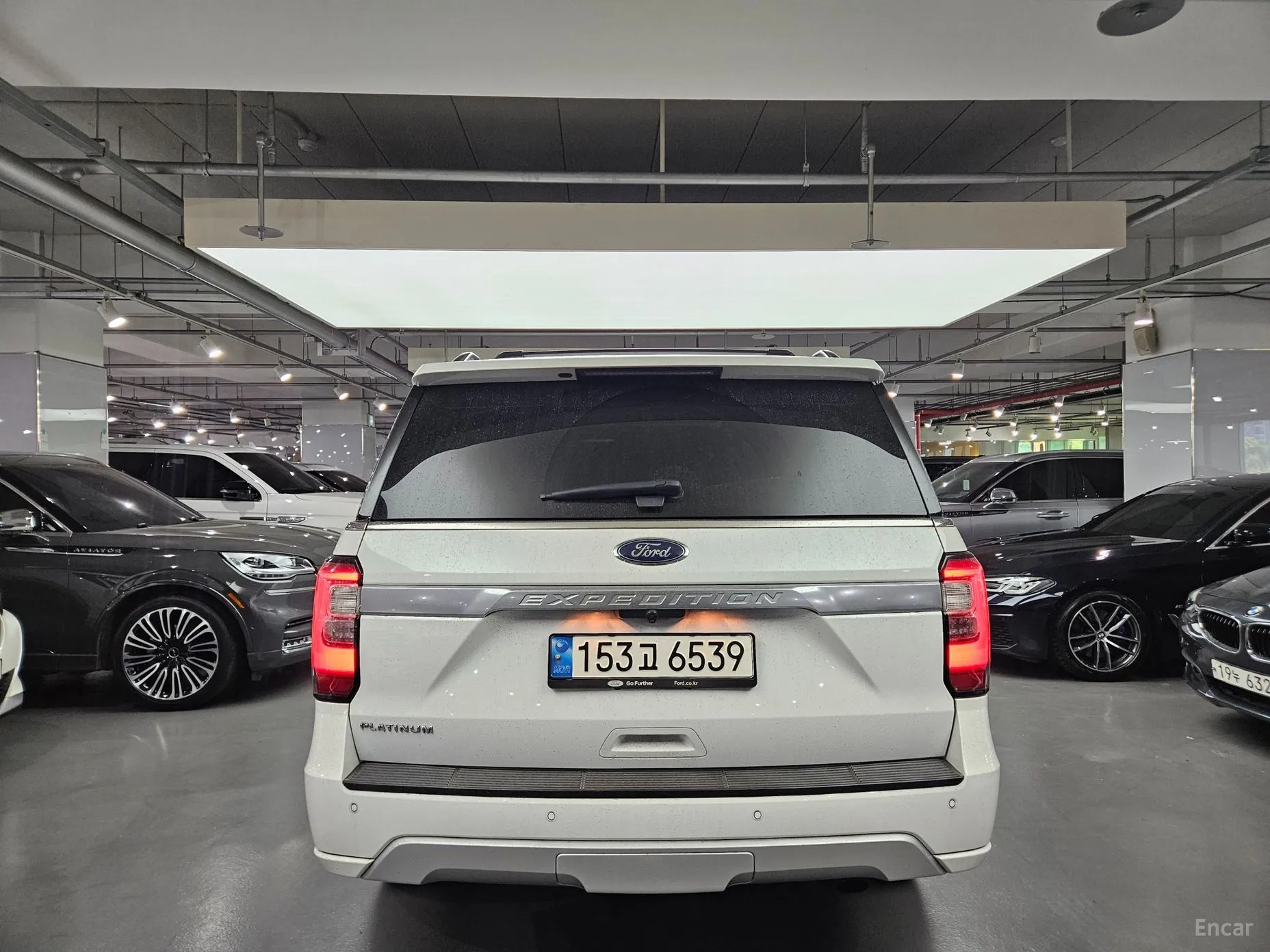 Ford Expedition превью 3