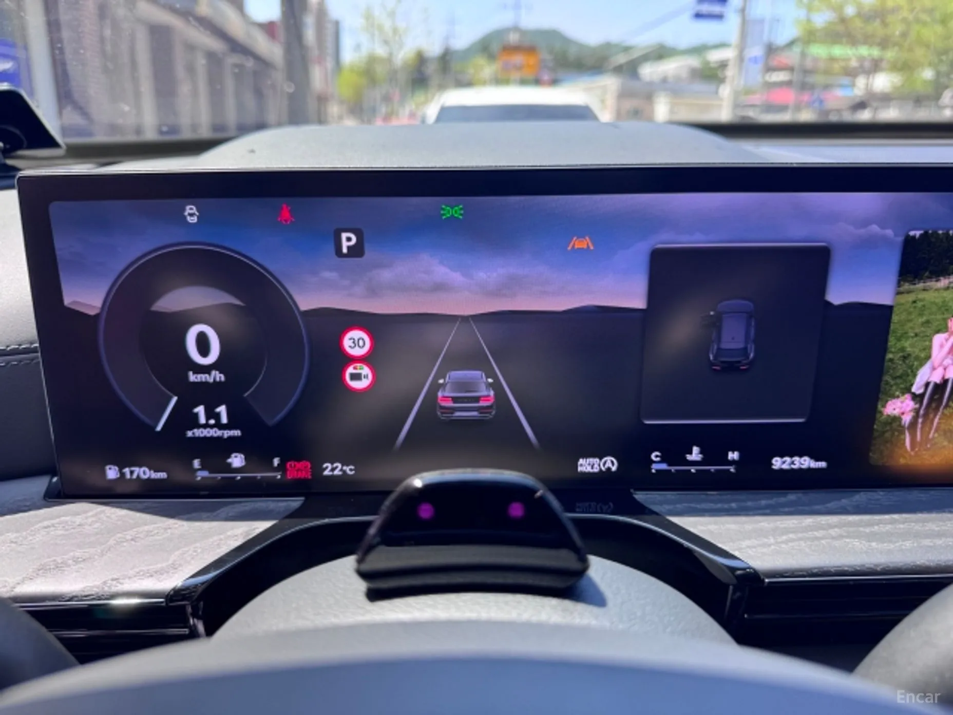 Genesis GV80 превью 15