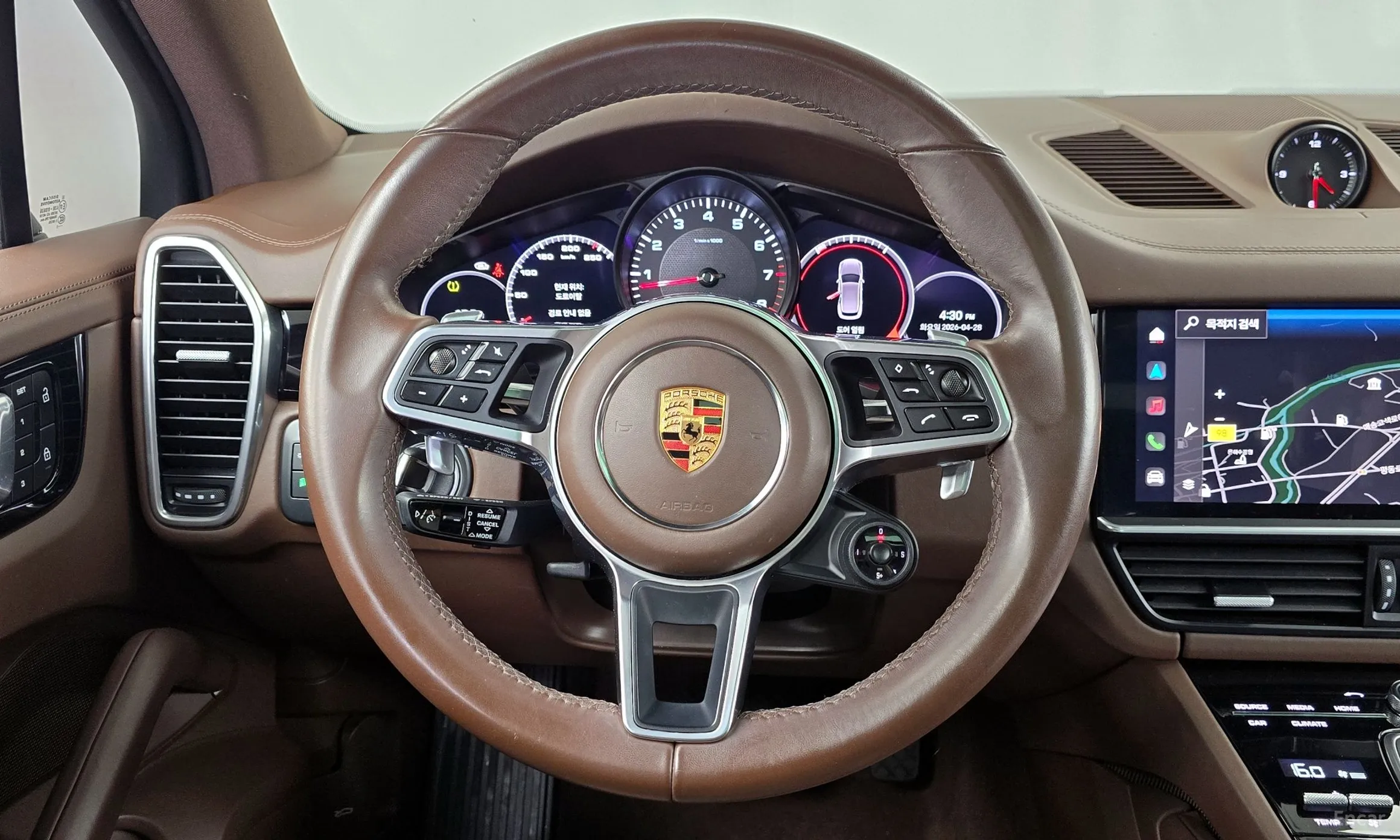 Porsche Cayenne (PO536) превью 13