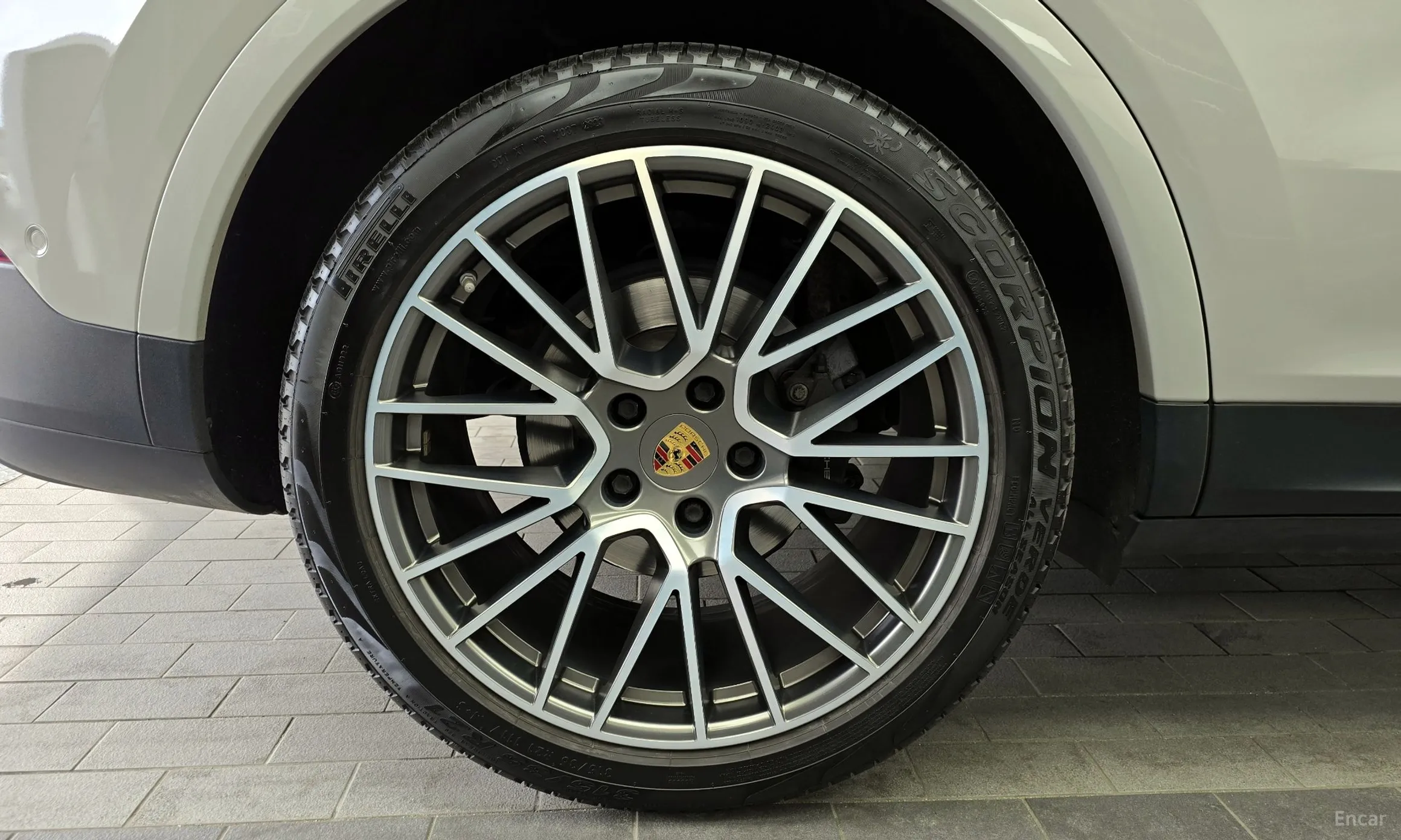 Porsche Cayenne (PO536) превью 5